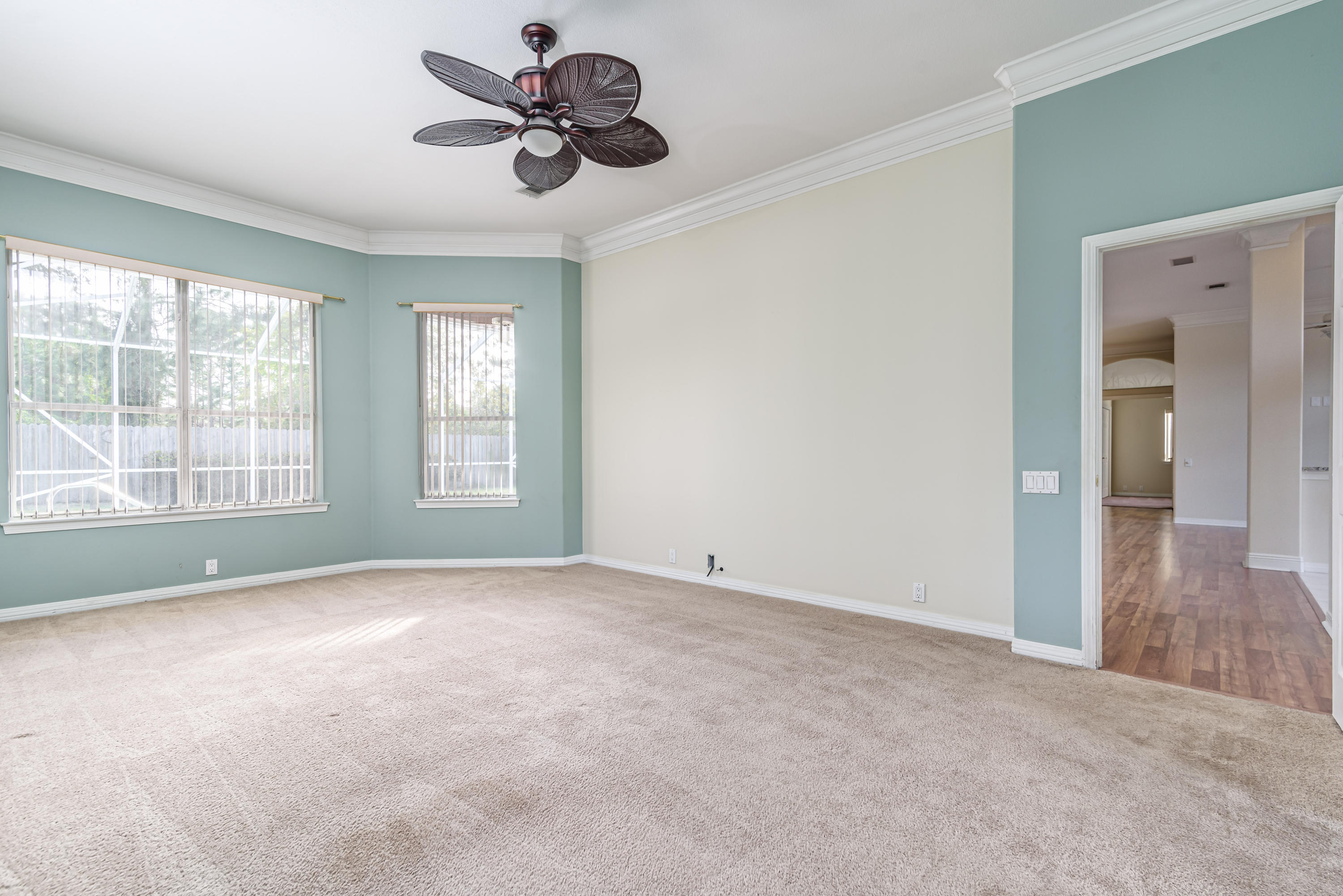 EMERALD BAY WEST - Residential