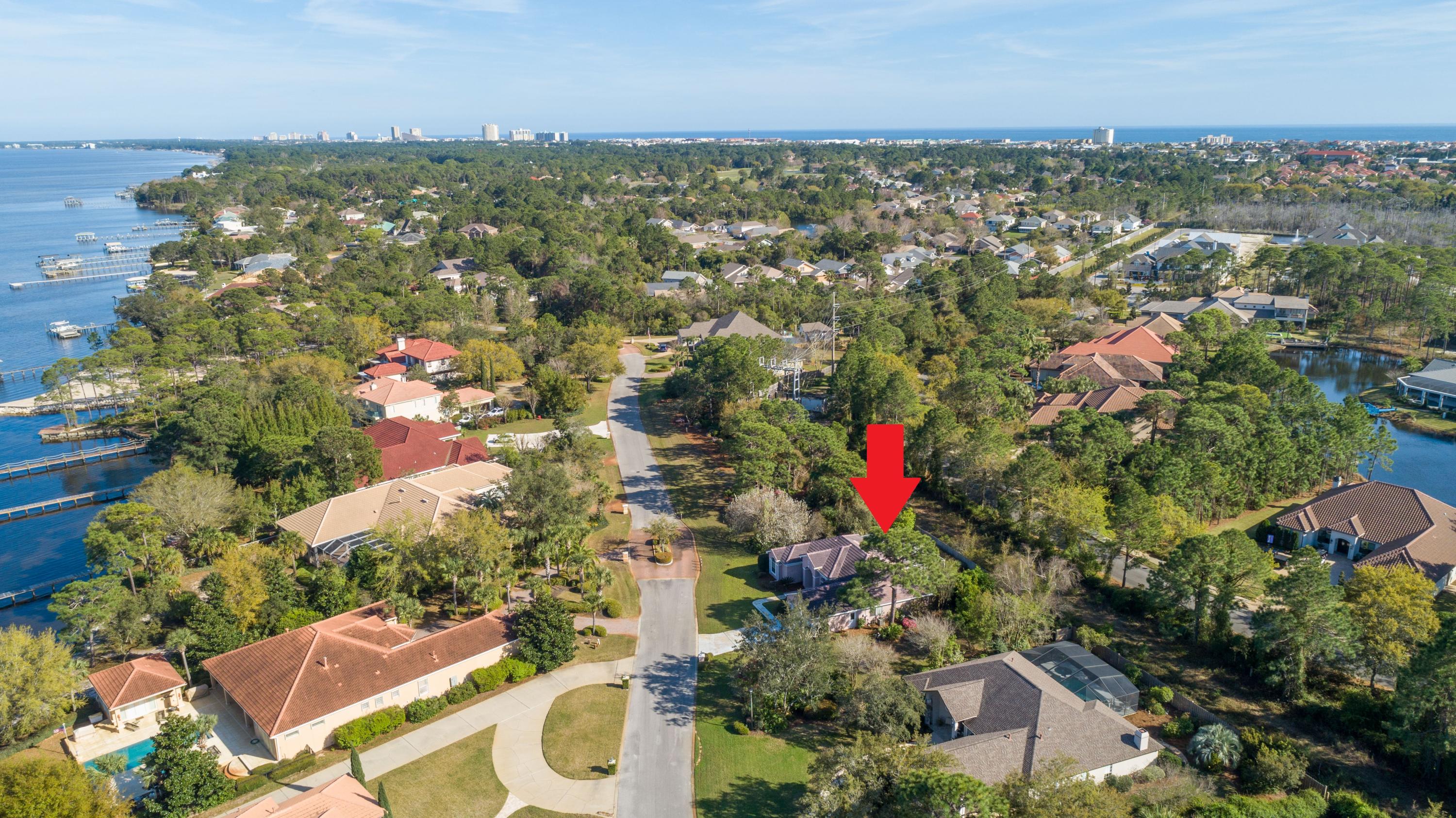 EMERALD BAY WEST - Residential