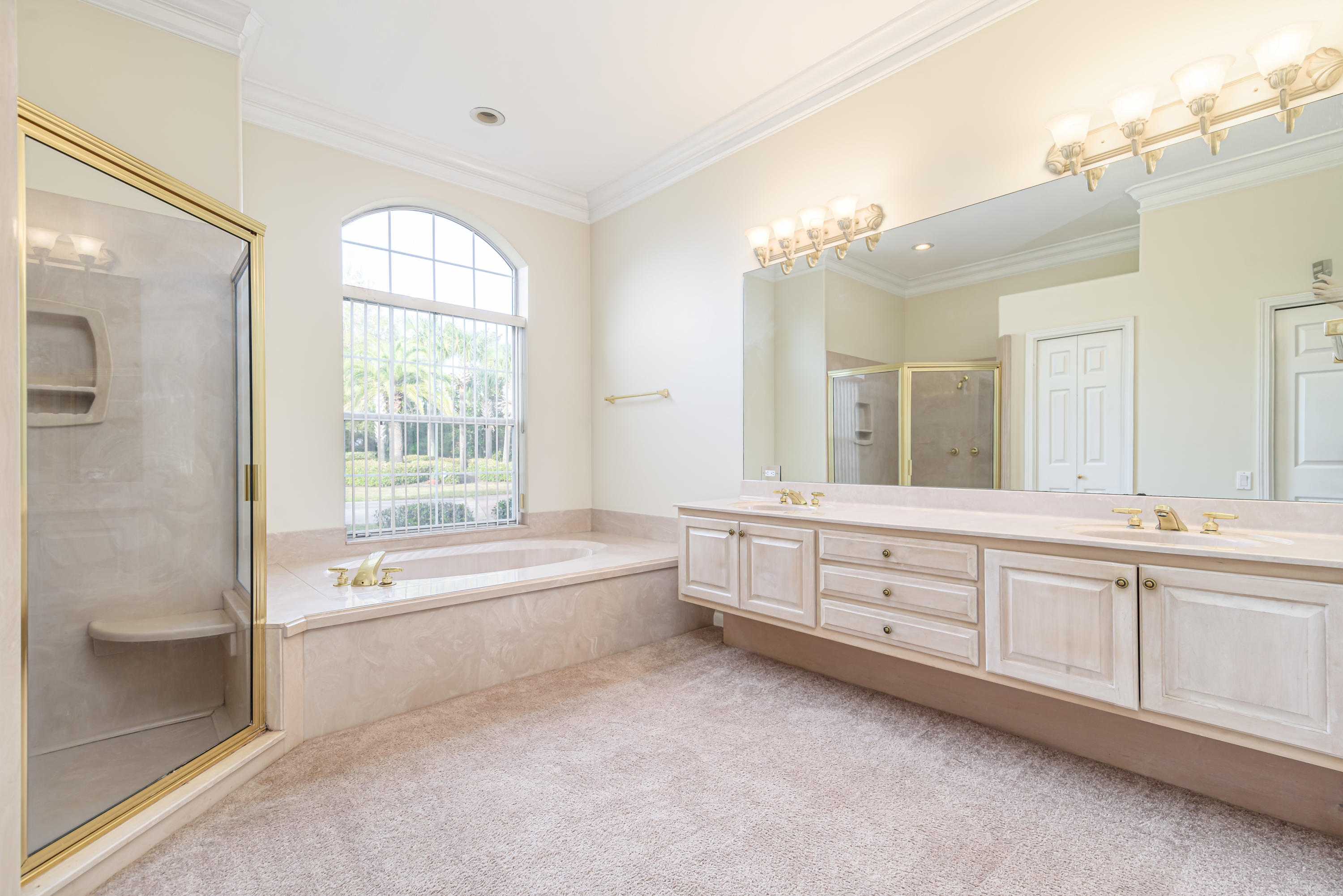 EMERALD BAY WEST - Residential