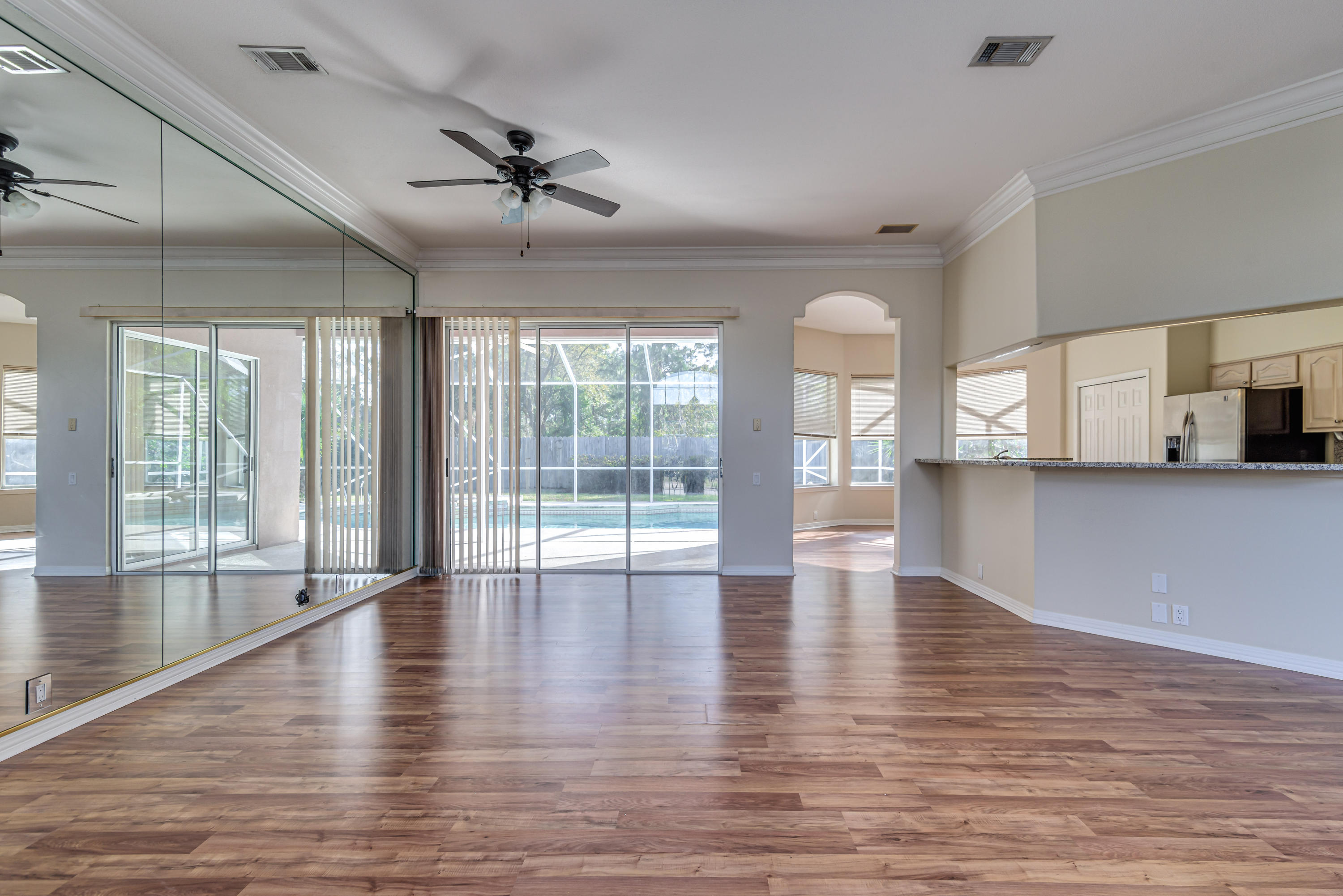 EMERALD BAY WEST - Residential