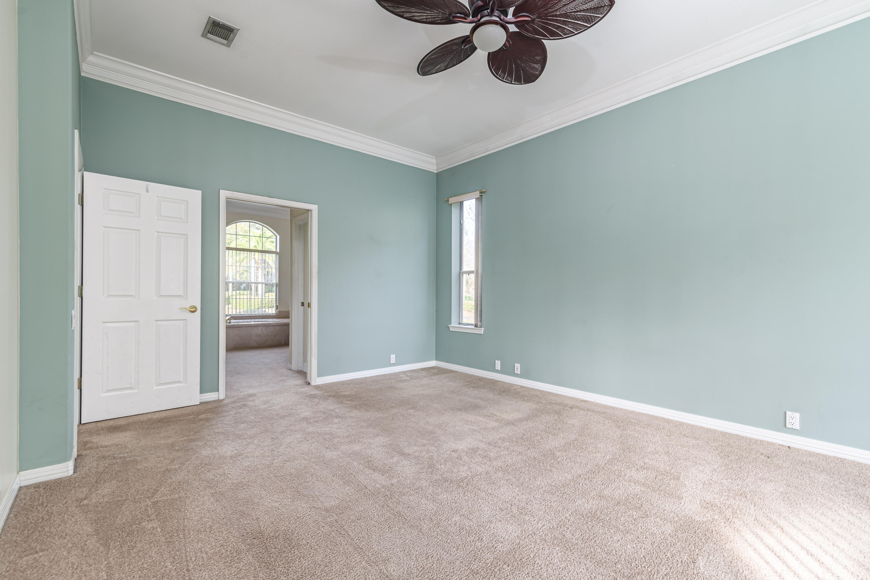 EMERALD BAY WEST - Residential