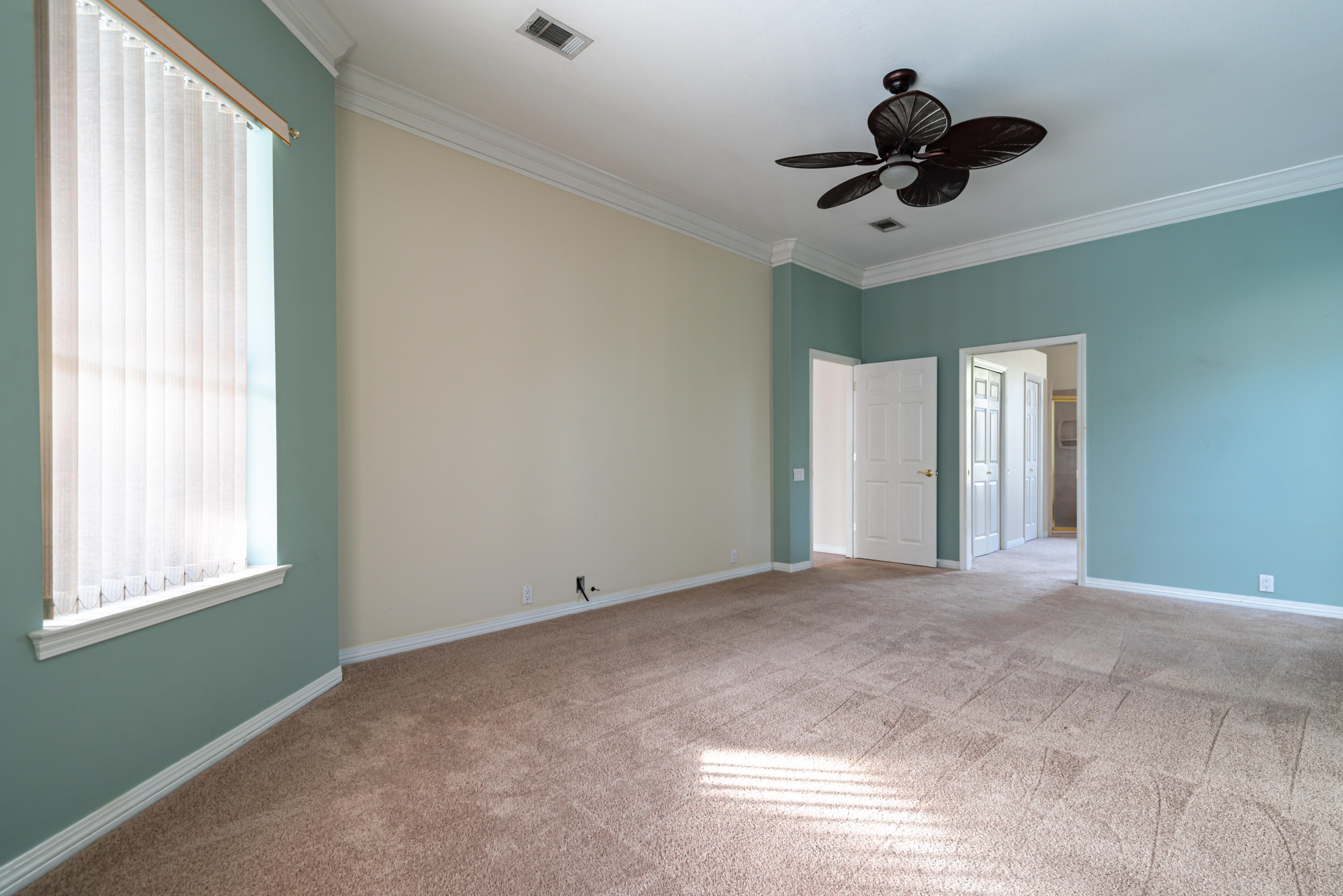 EMERALD BAY WEST - Residential