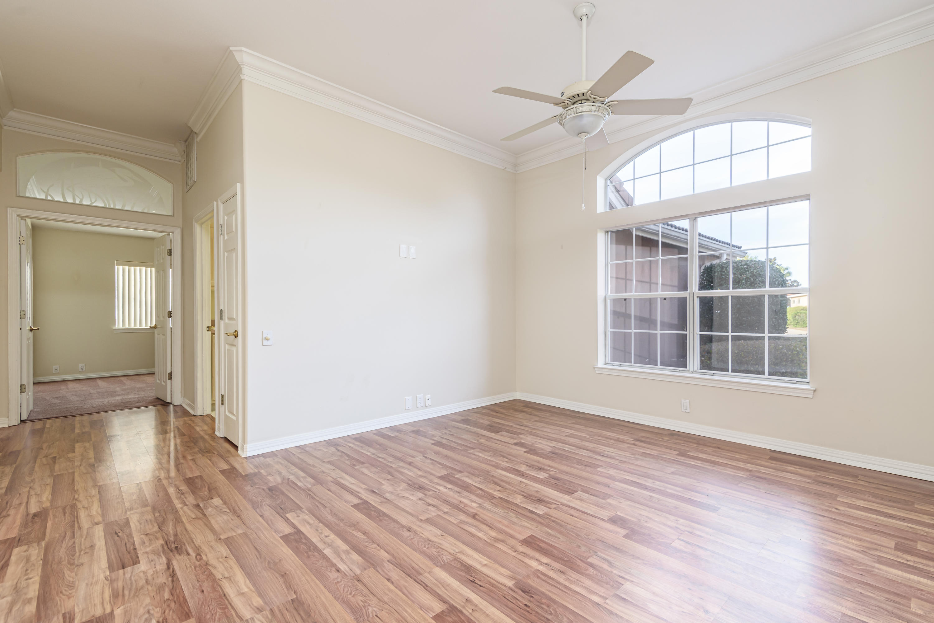 EMERALD BAY WEST - Residential