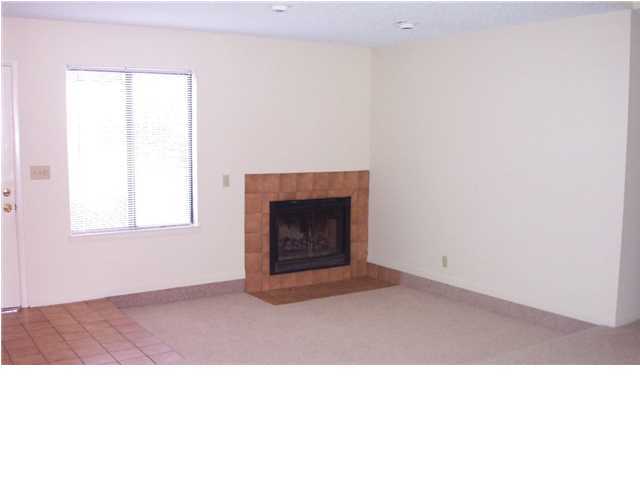 CHATEAU PRES DE LA MER - Residential Lease