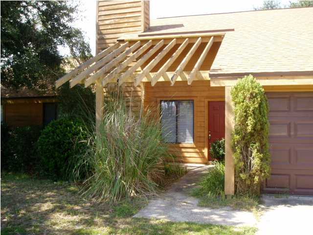 CHATEAU PRES DE LA MER - Residential Lease