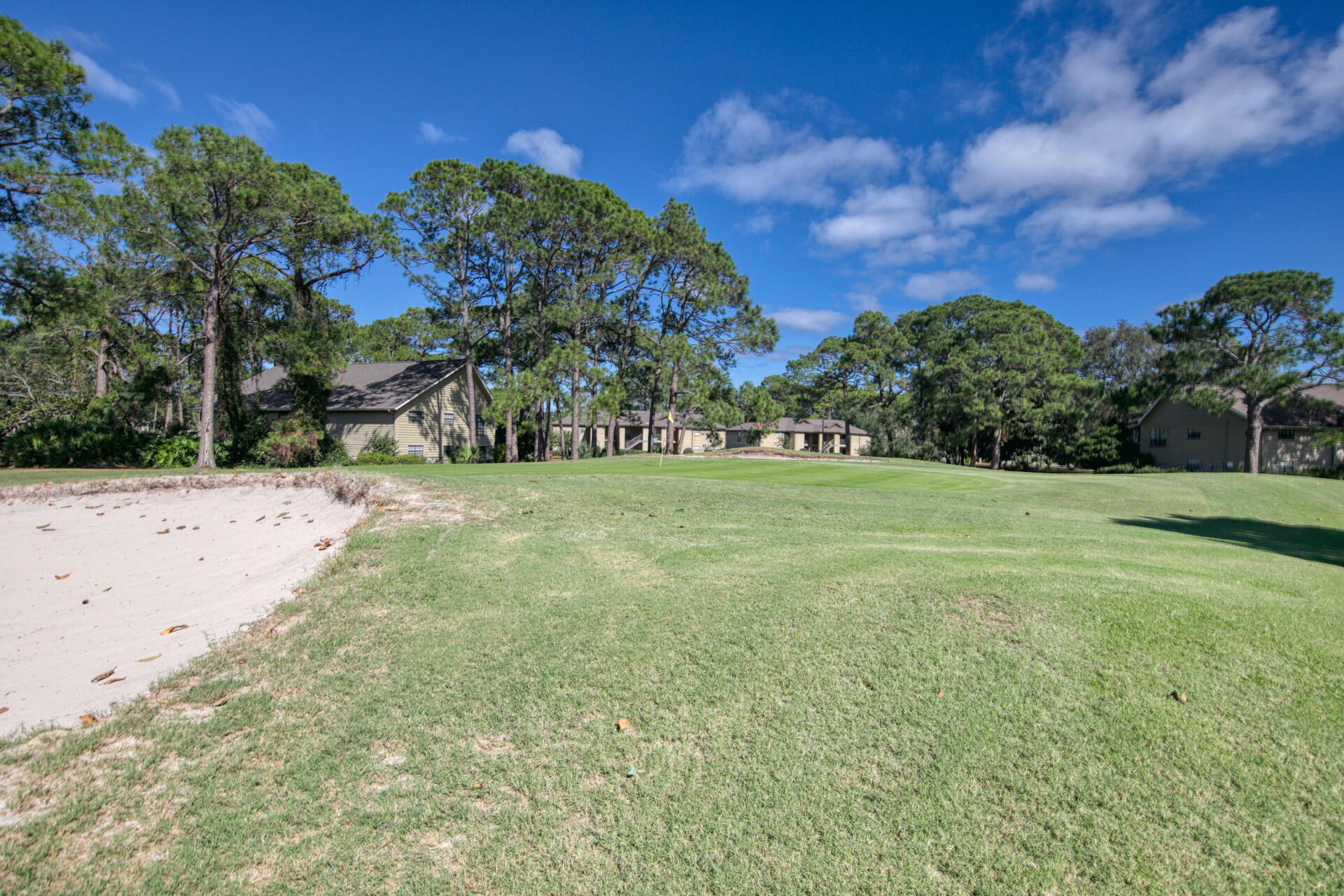 SEASCAPE CONDO GARDEN VILLA - Residential