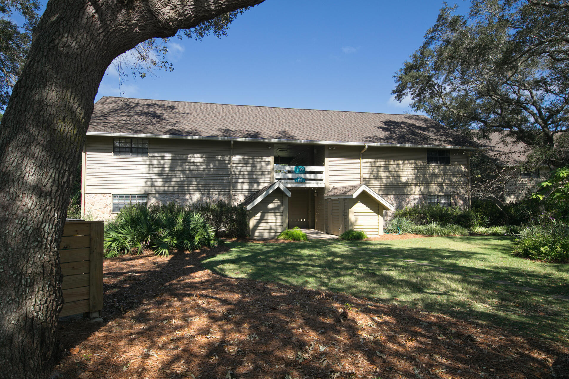 SEASCAPE CONDO GARDEN VILLA - Residential