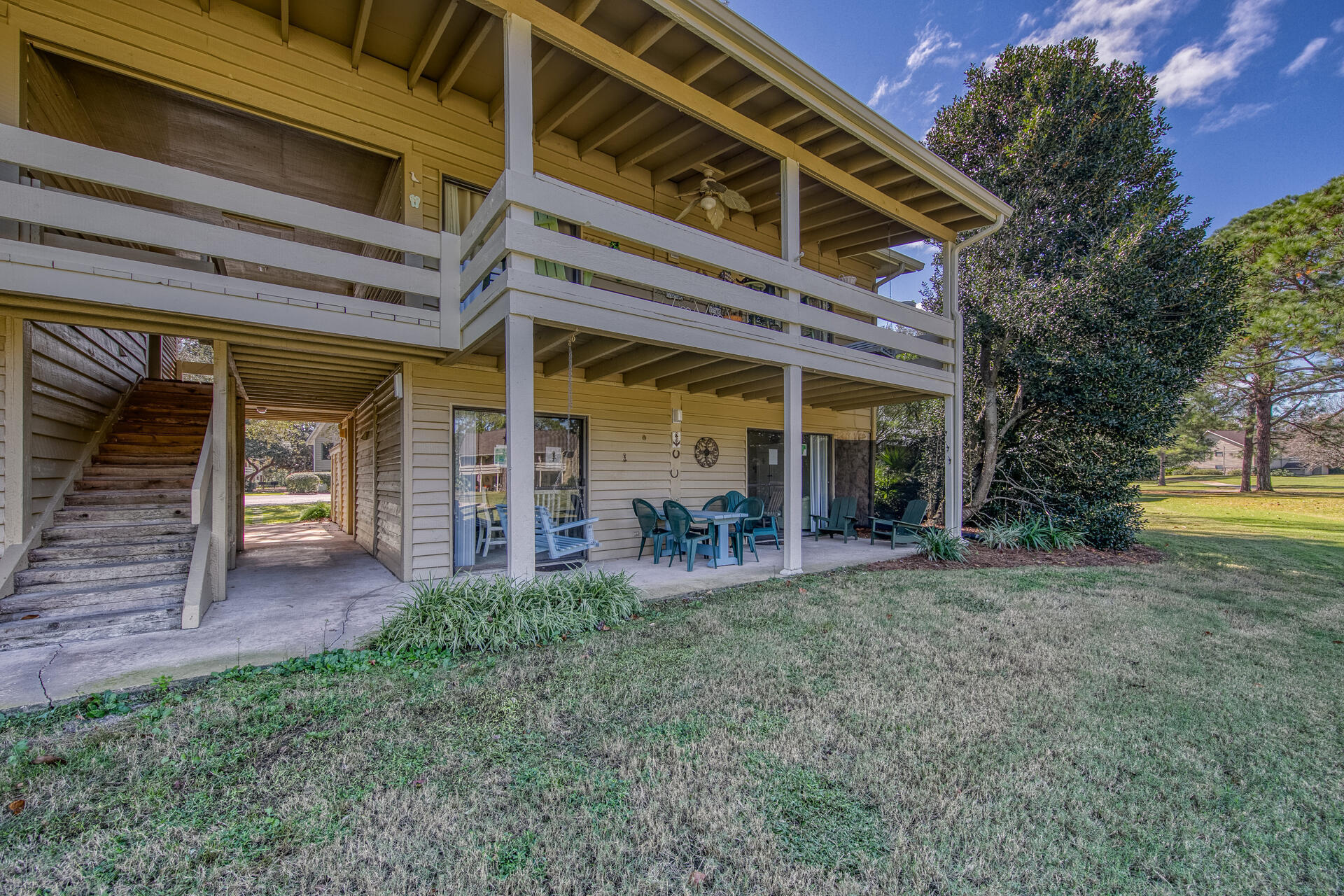 SEASCAPE CONDO GARDEN VILLA - Residential