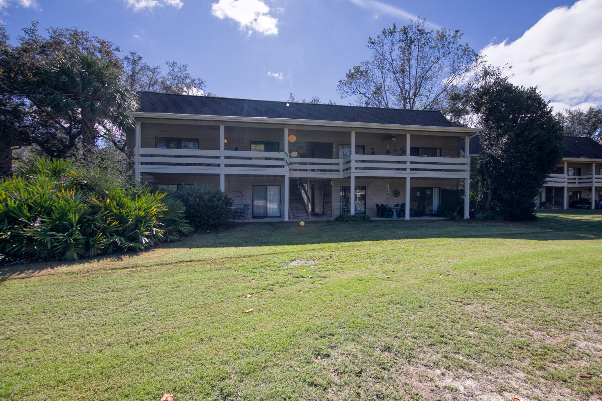 SEASCAPE CONDO GARDEN VILLA - Residential