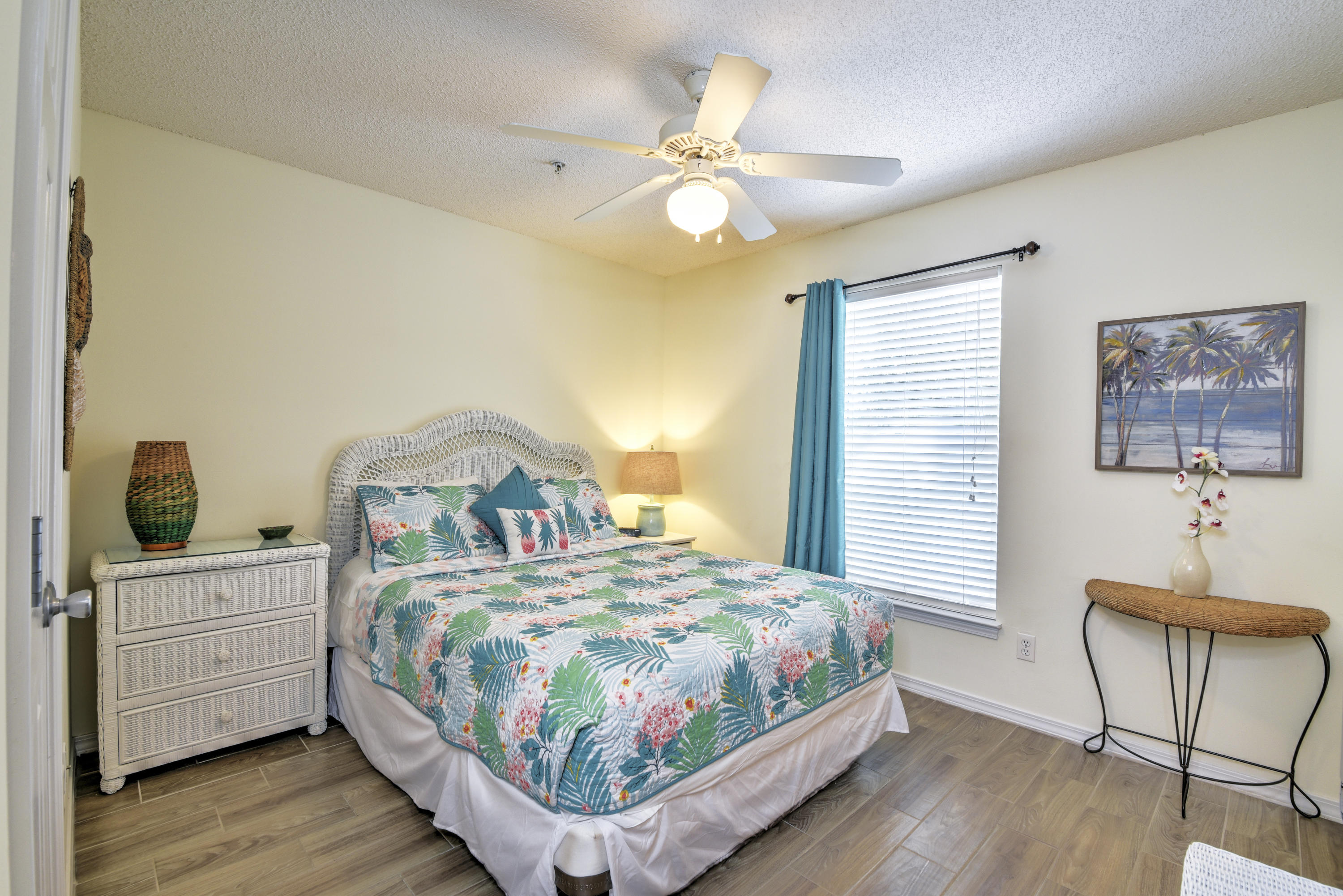 GULF ISLAND CONDOS - Residential