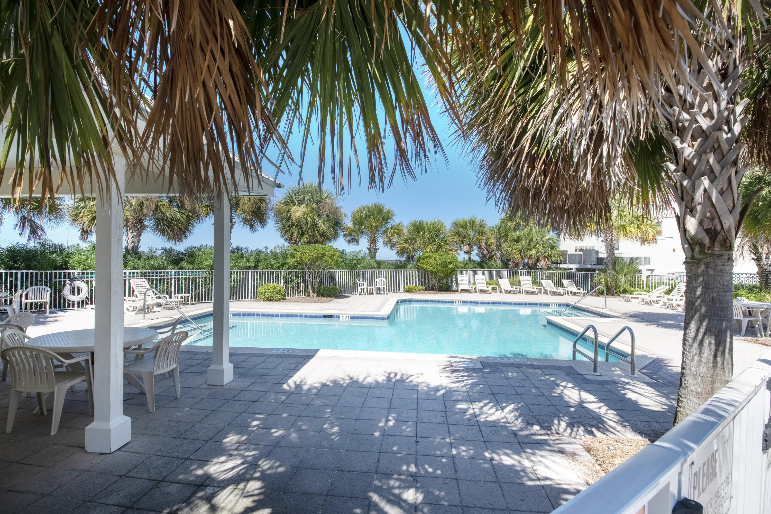 GULF ISLAND CONDOS - Residential