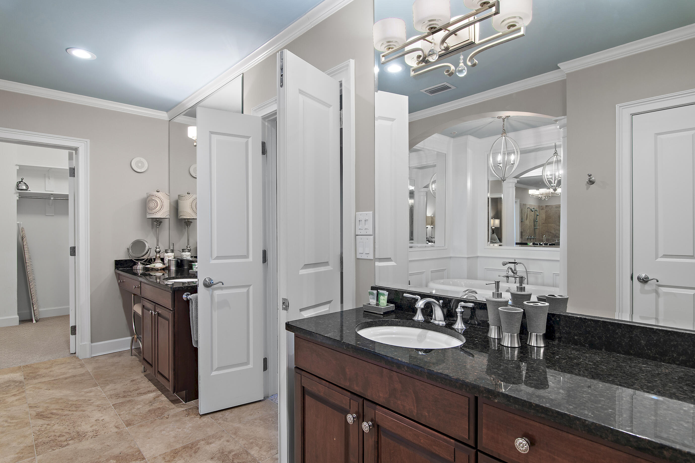 ONE WATER PLACE - Residential