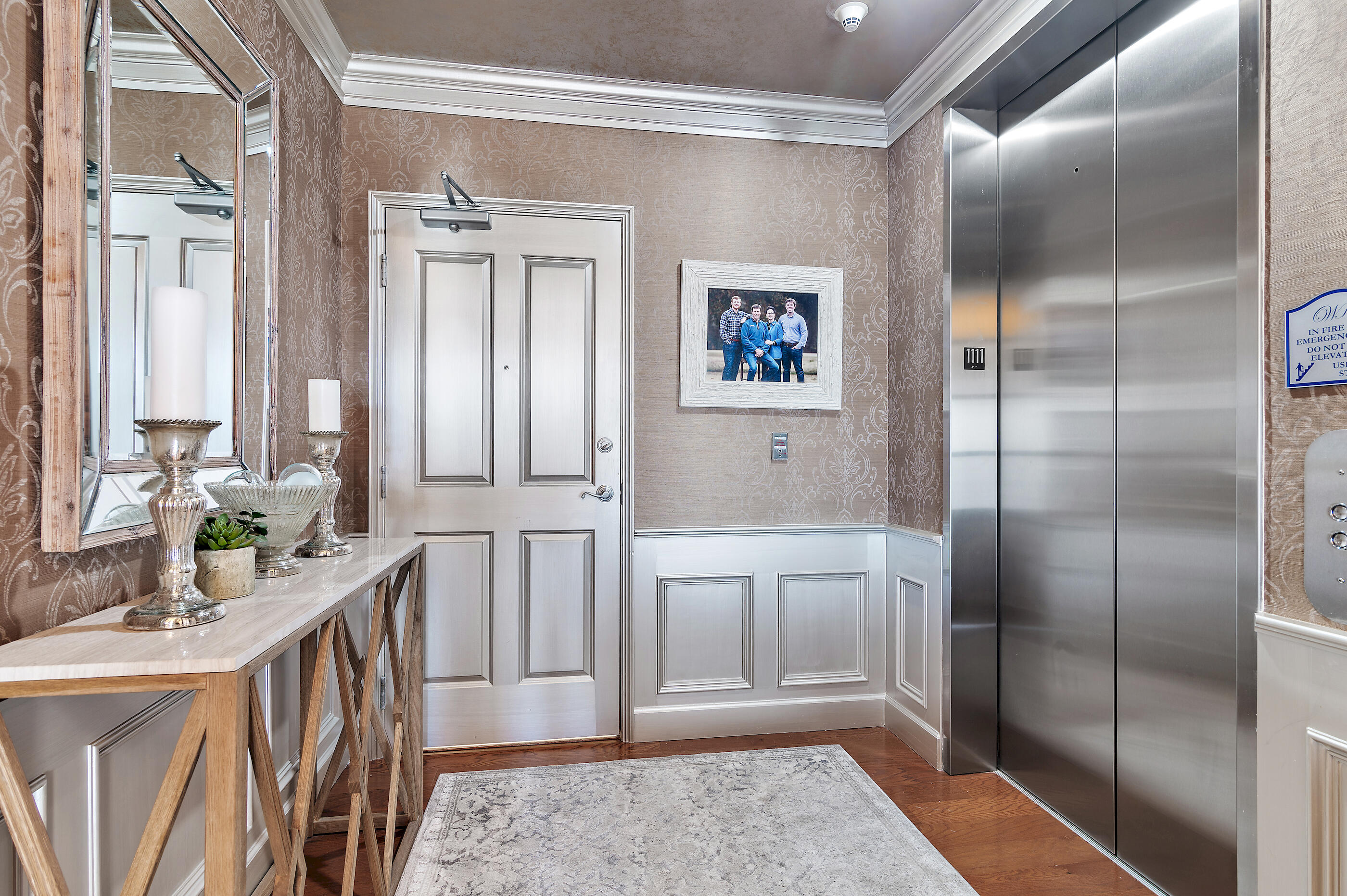 ONE WATER PLACE - Residential