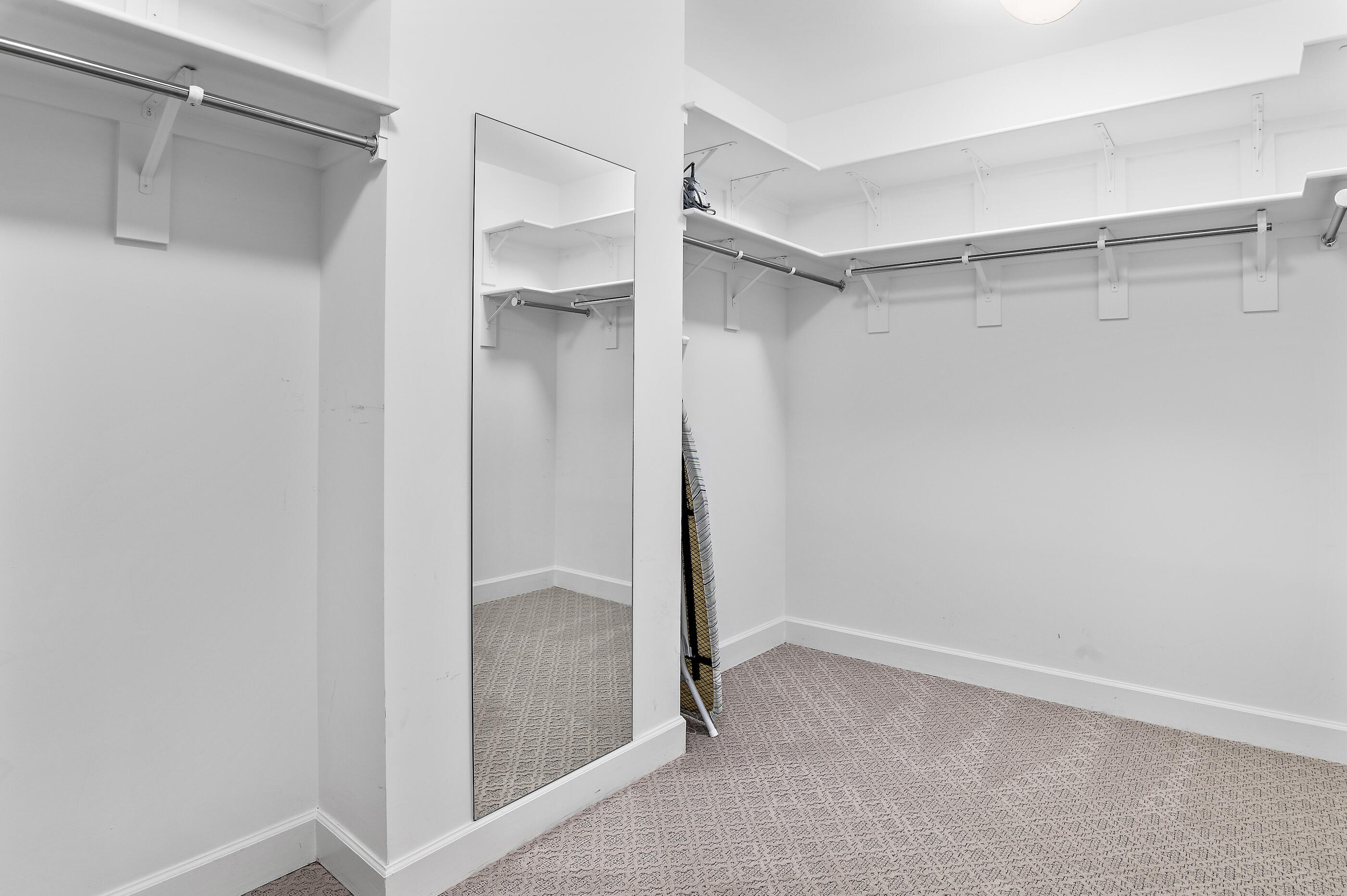 ONE WATER PLACE - Residential