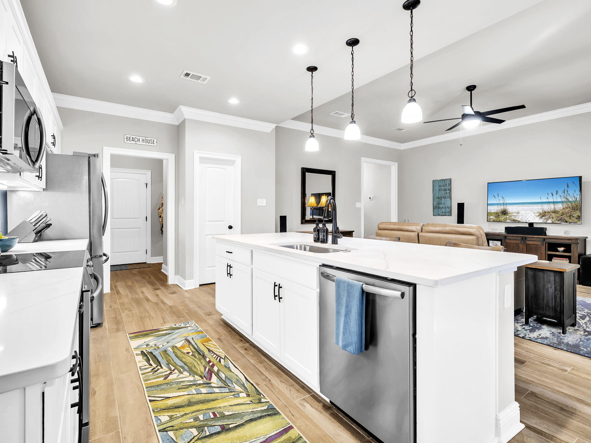 HAMMOCK BAY - Residential