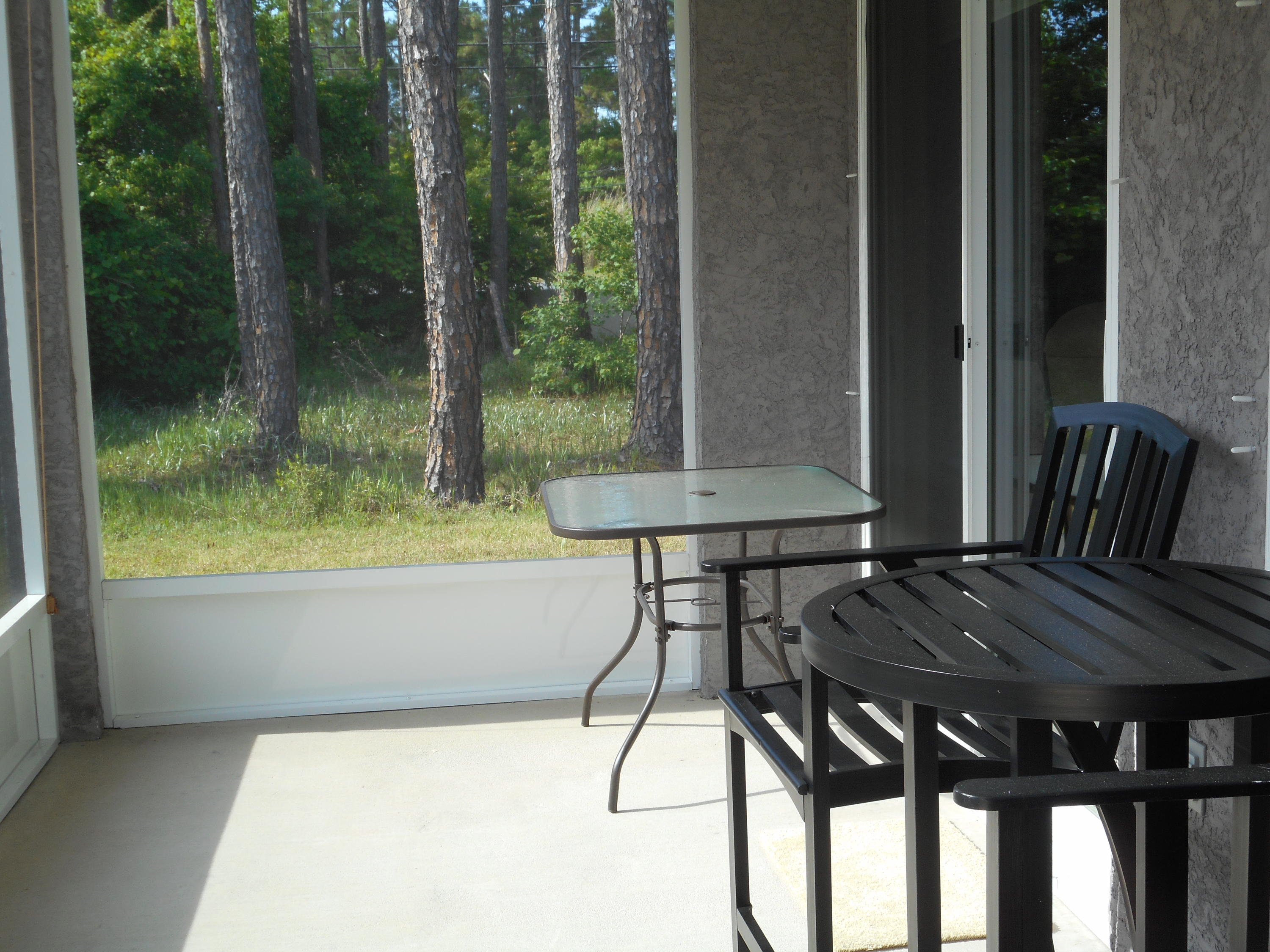JAMAICAN LAKE CONDO PH 2 - Residential