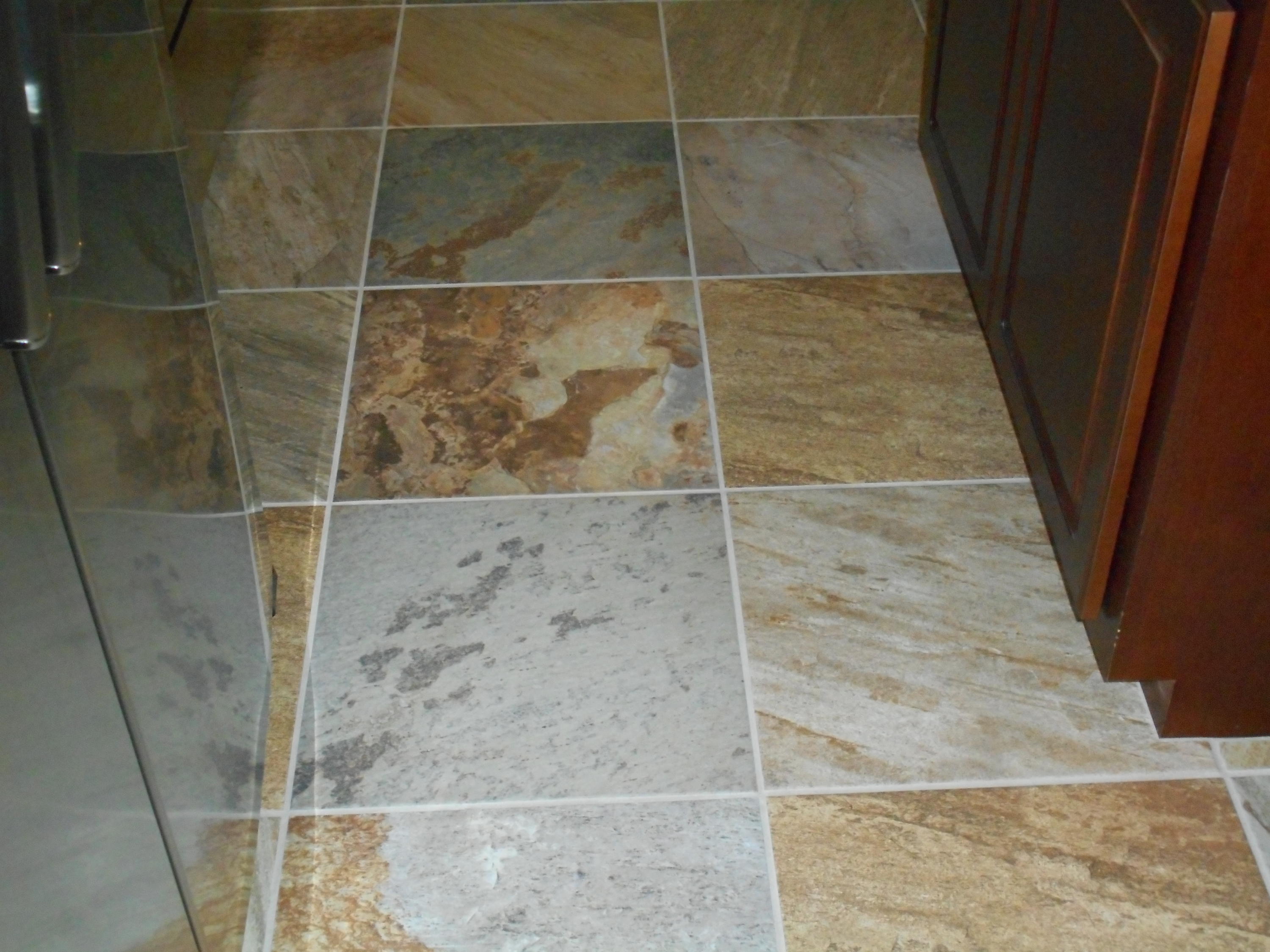 JAMAICAN LAKE CONDO PH 2 - Residential