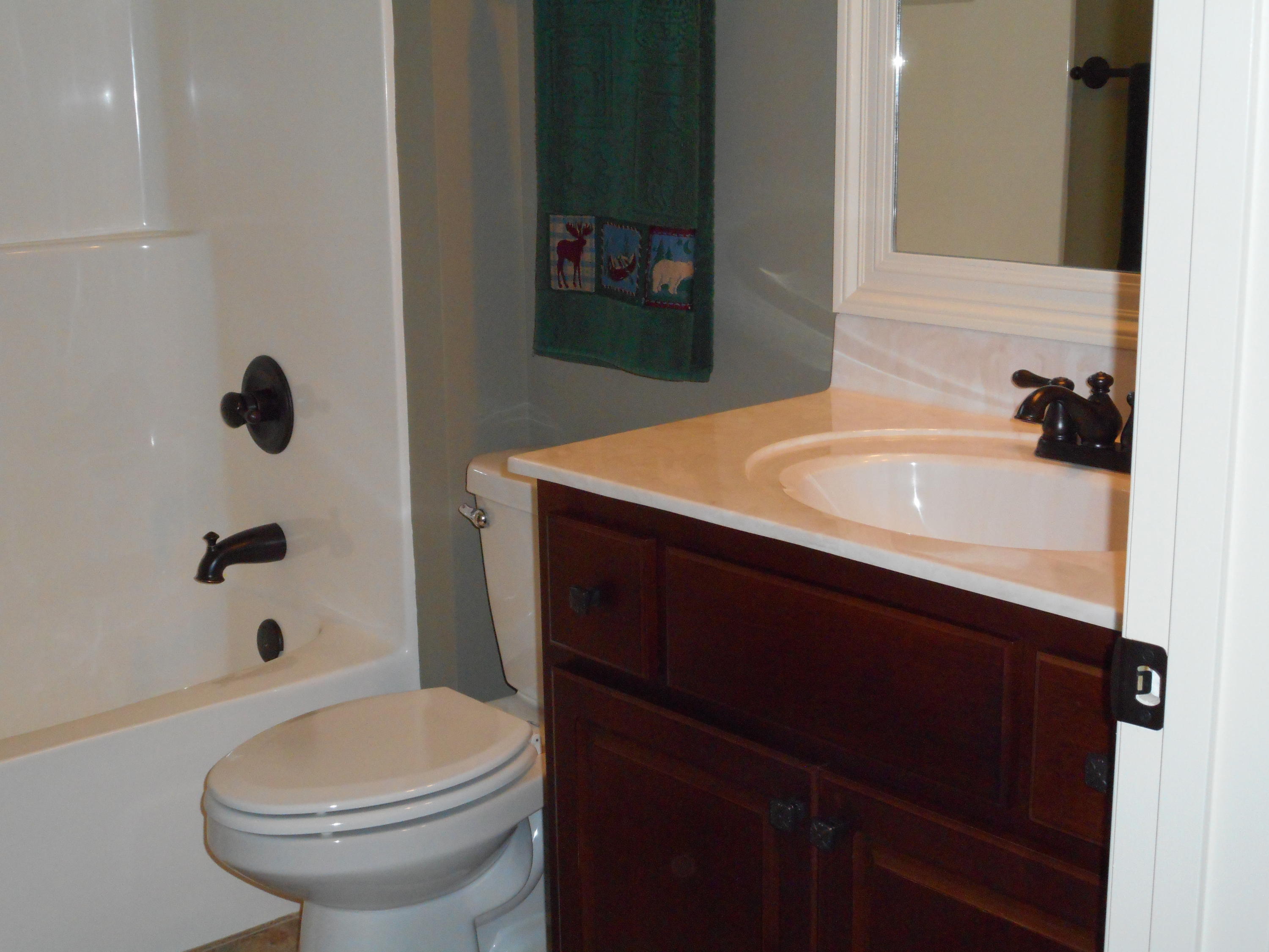 JAMAICAN LAKE CONDO PH 2 - Residential