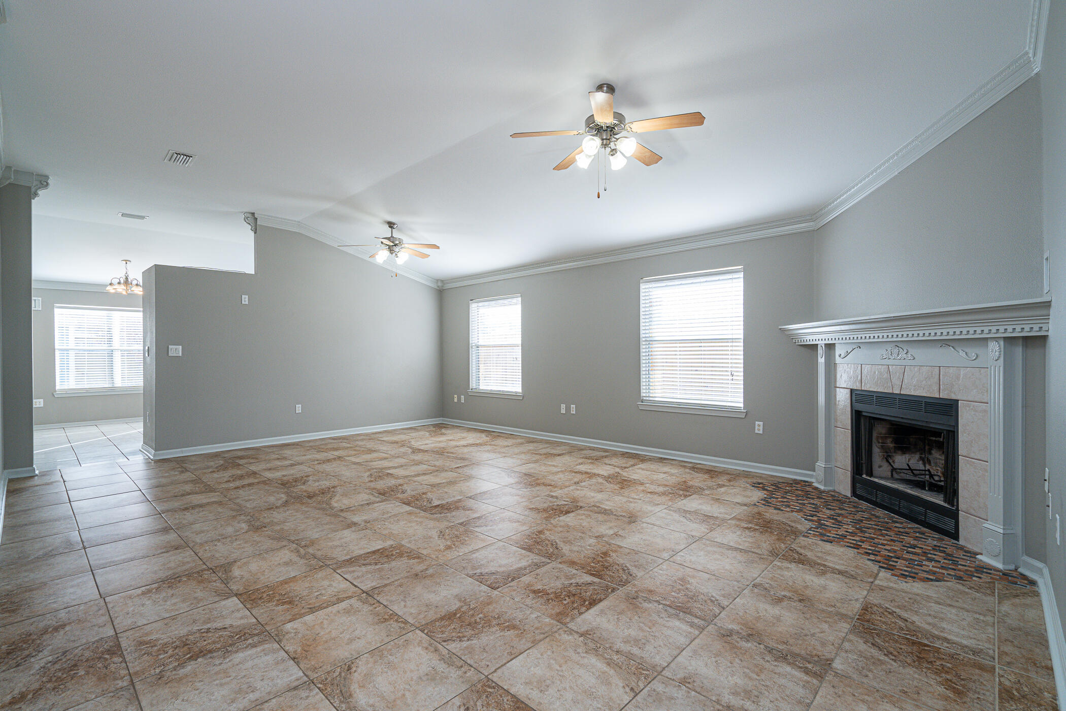 EMERALD VILLAGE S/D - Residential