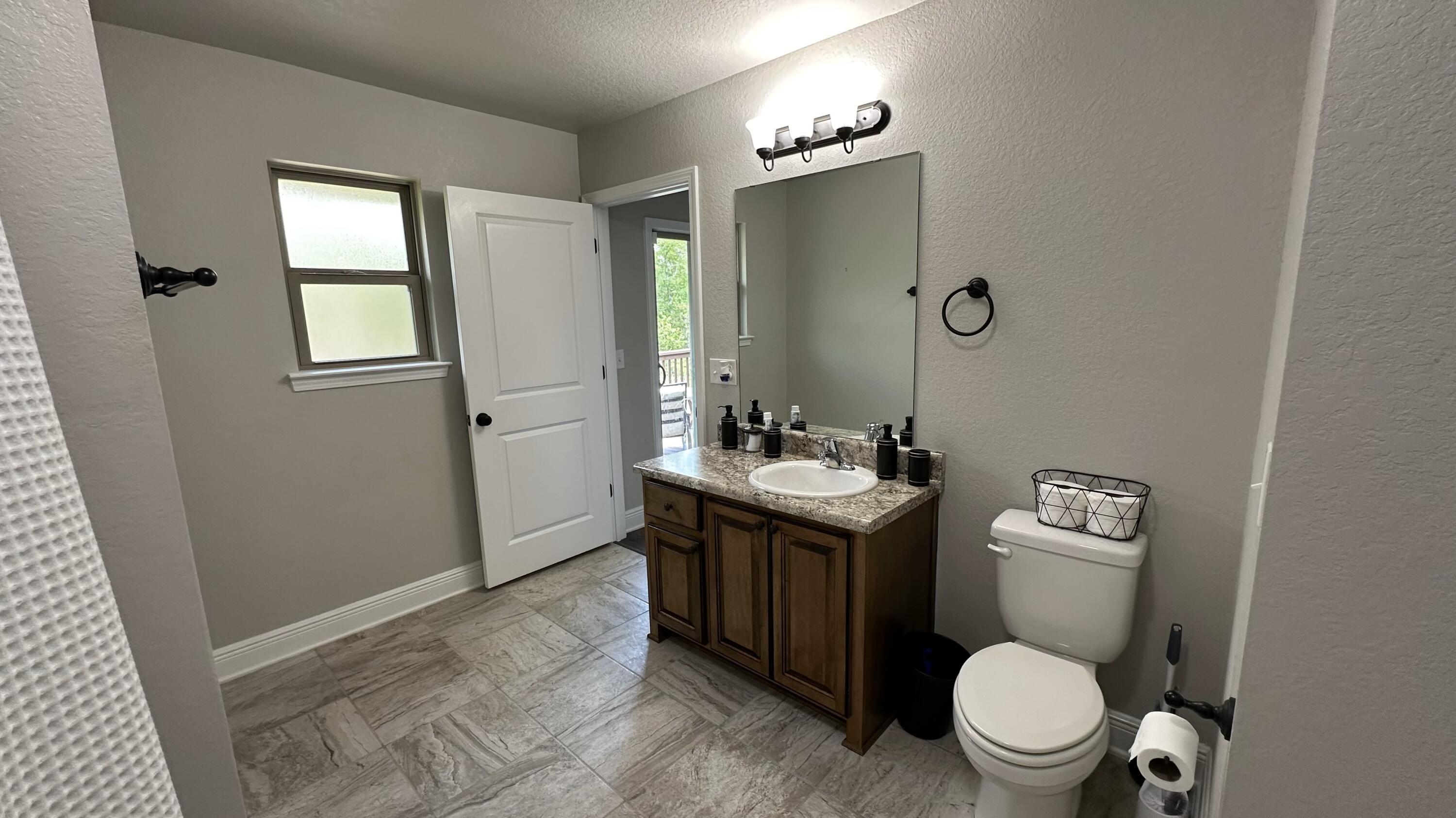 FOX VALLEY - Residential Lease