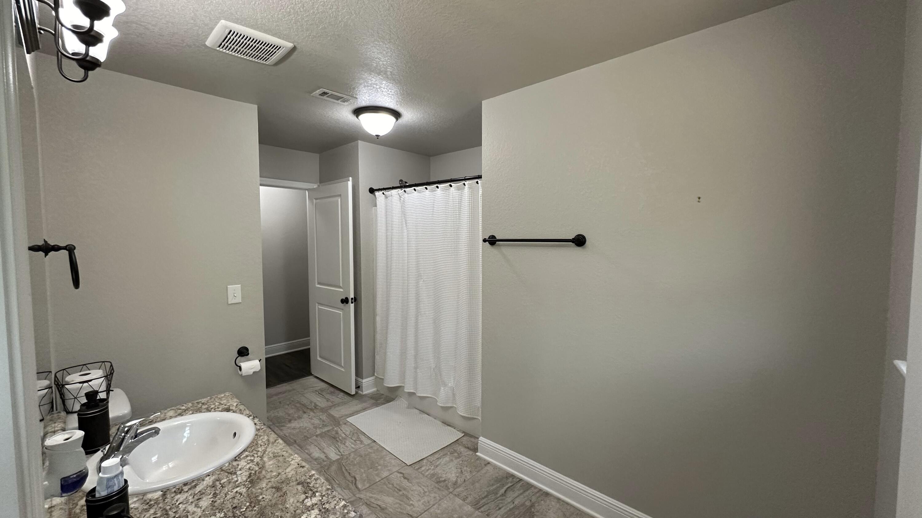 FOX VALLEY - Residential Lease