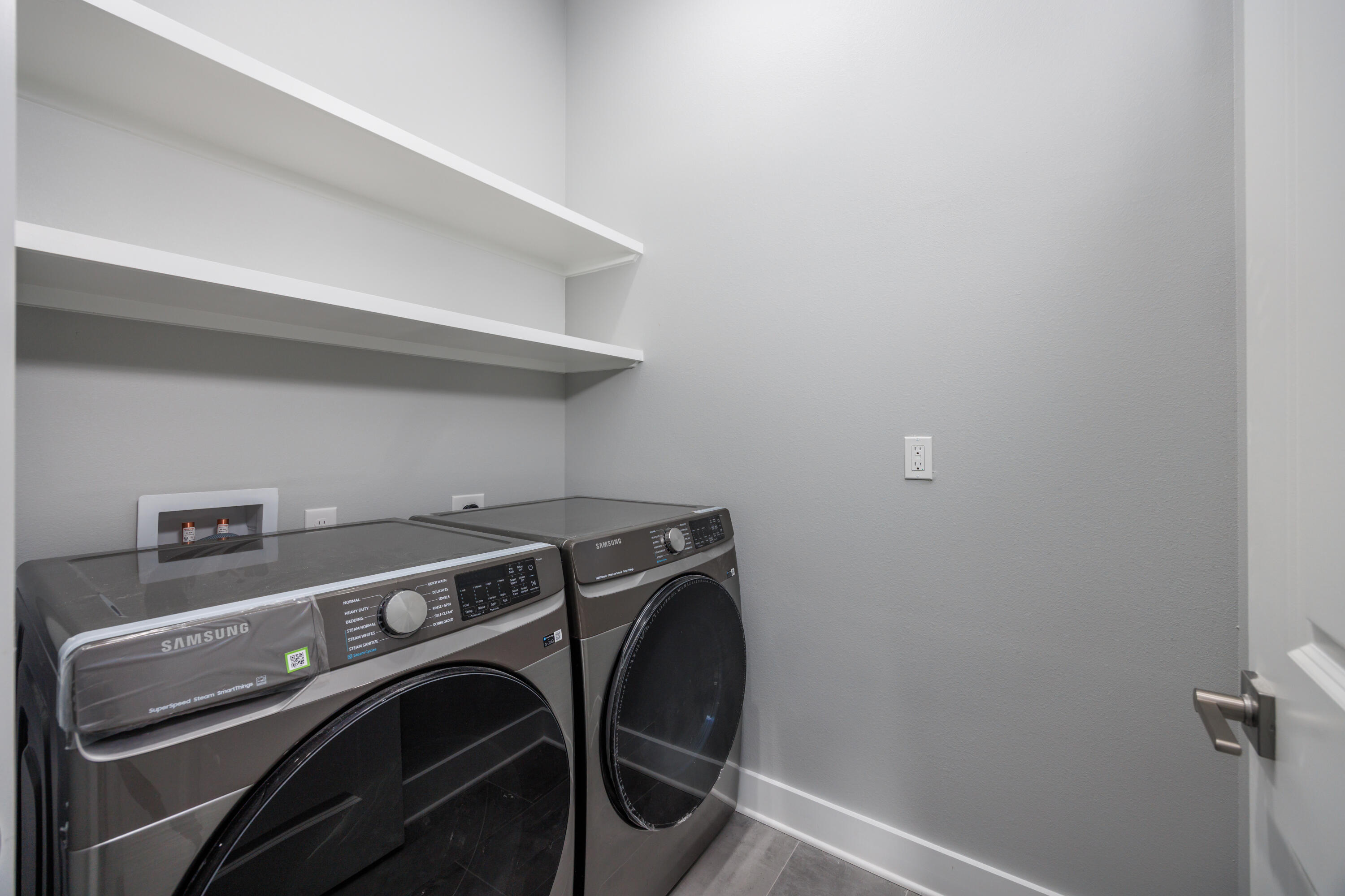 Live Oak Cottages - Residential