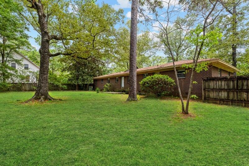 ADAMS POWELL - Residential