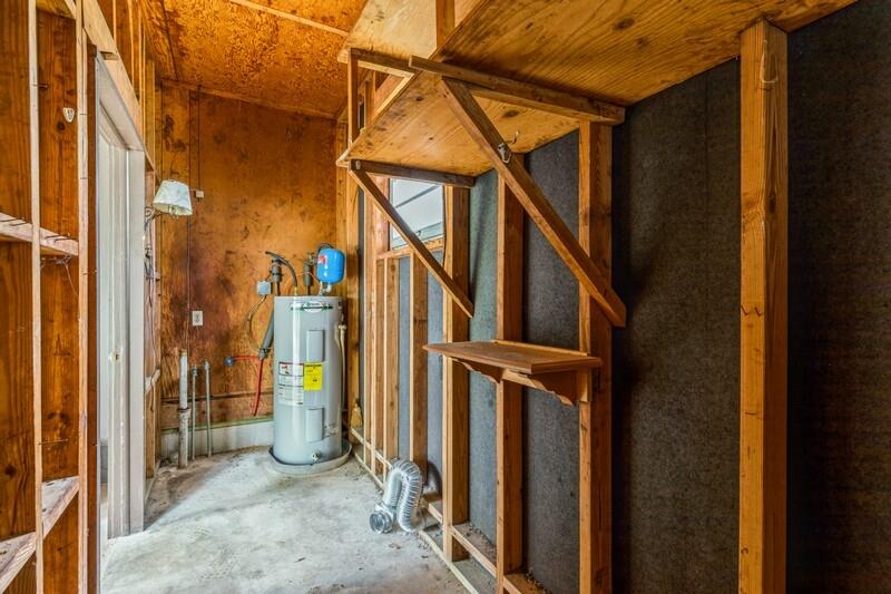 ADAMS POWELL - Residential