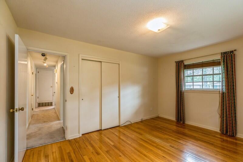 ADAMS POWELL - Residential