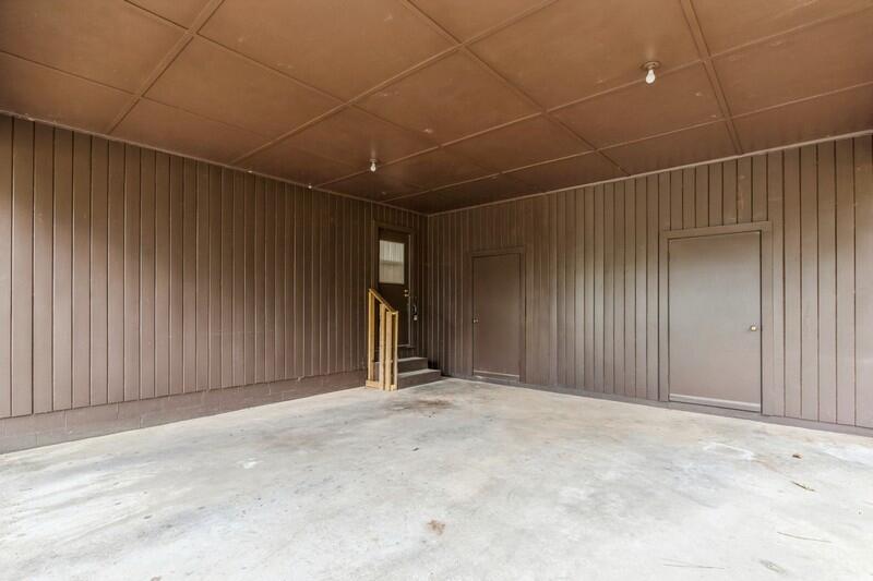 ADAMS POWELL - Residential