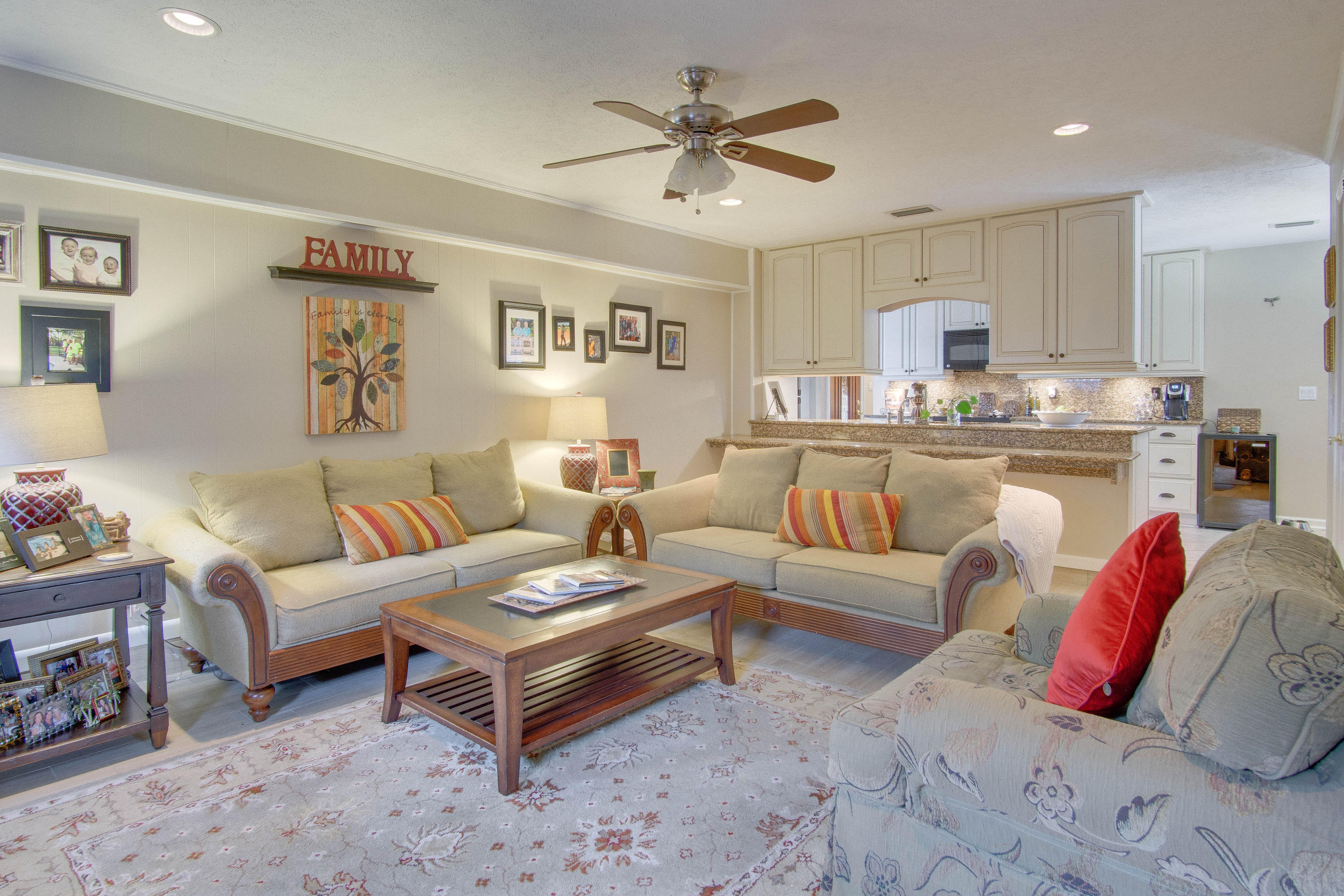 SEA HILLS 3RD - Residential