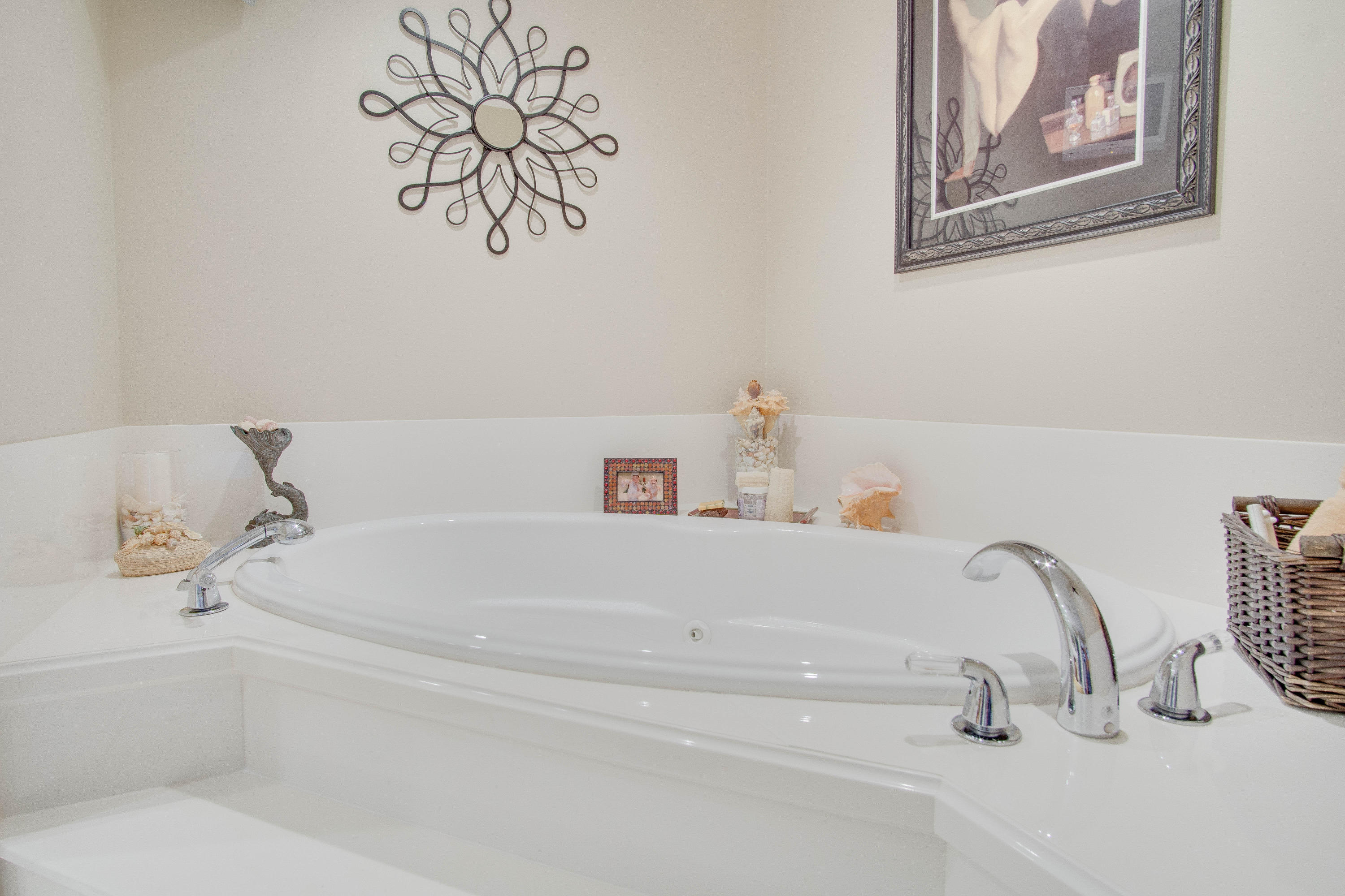 SEA HILLS 3RD - Residential