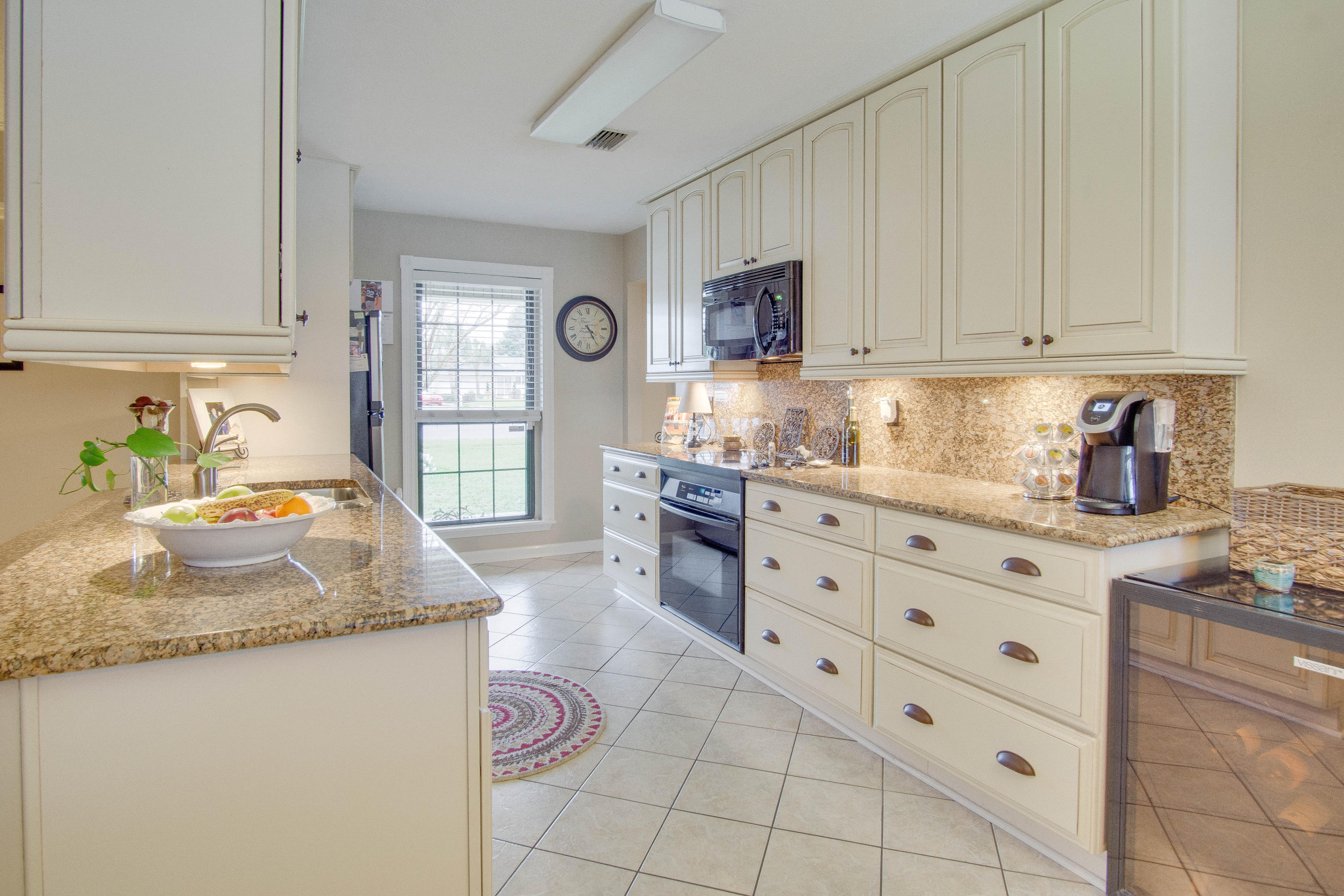 SEA HILLS 3RD - Residential