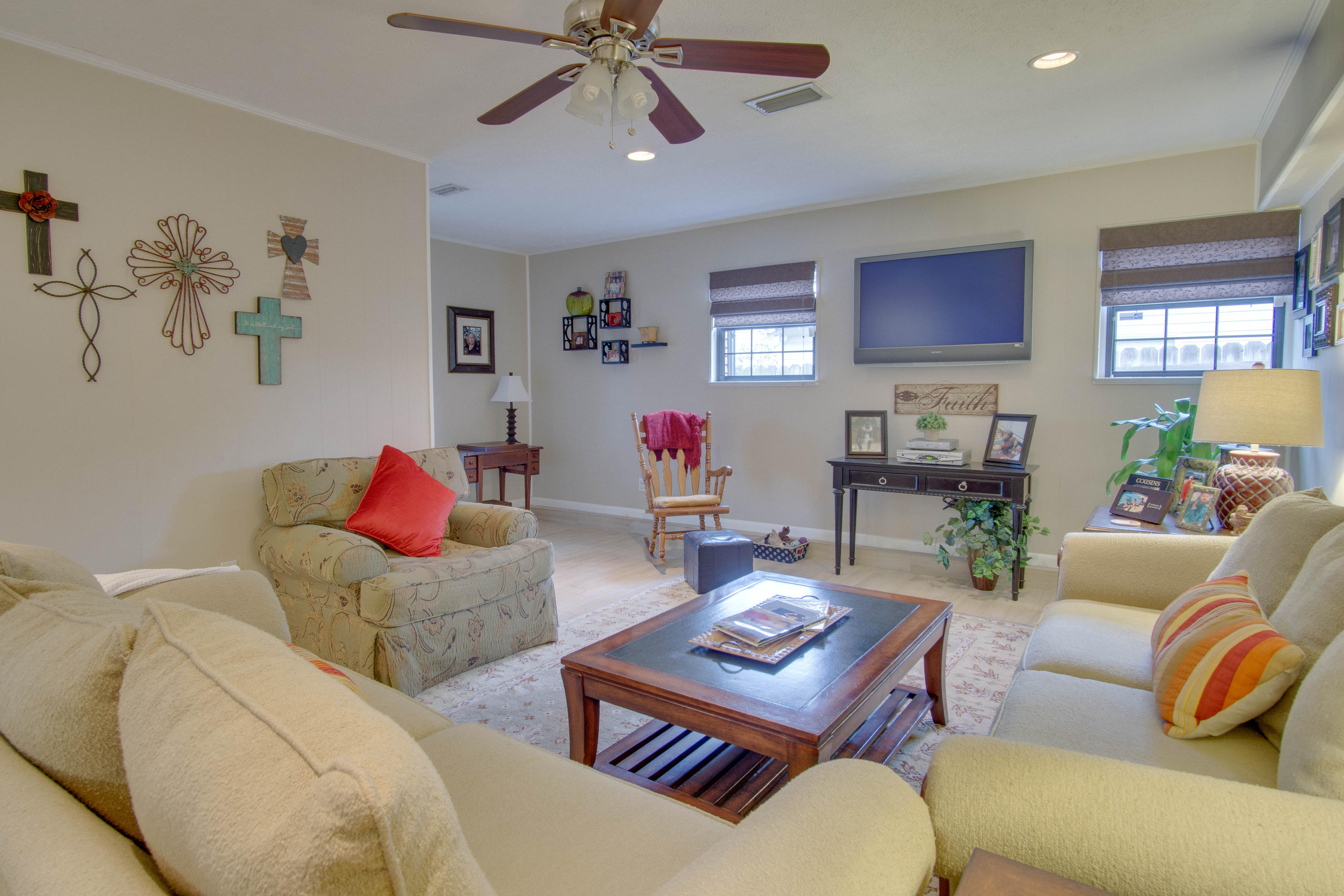 SEA HILLS 3RD - Residential