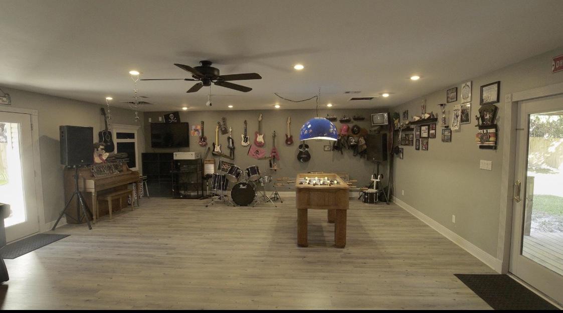 SEA HILLS 1ST - Residential