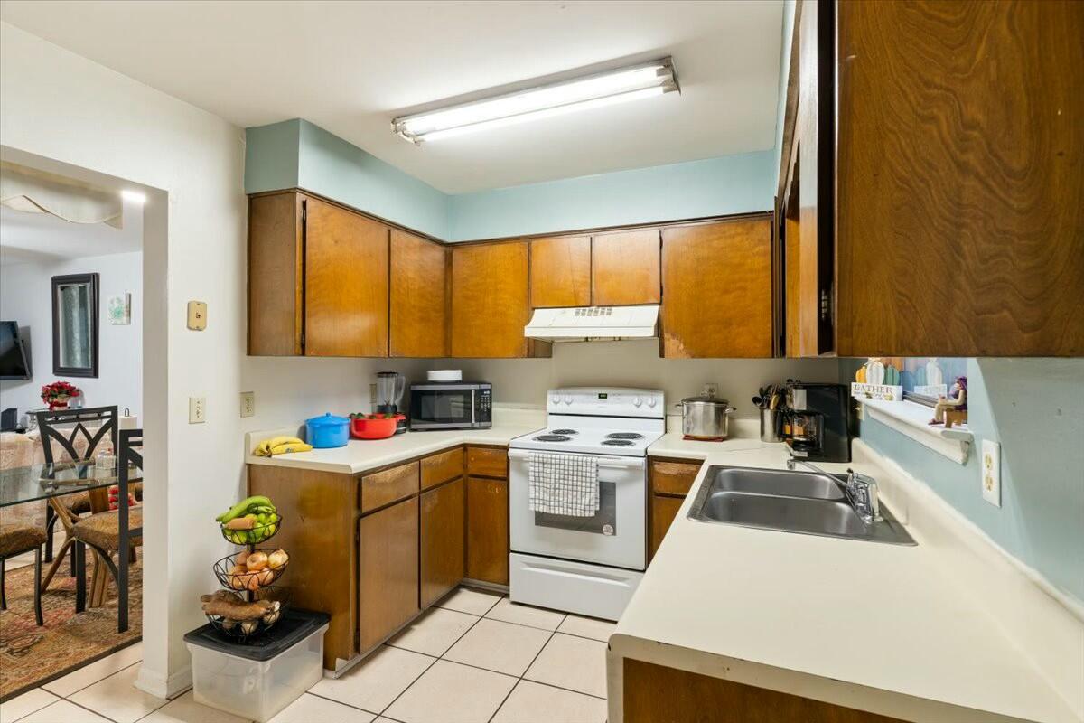 LIVEOAK S/D - Residential