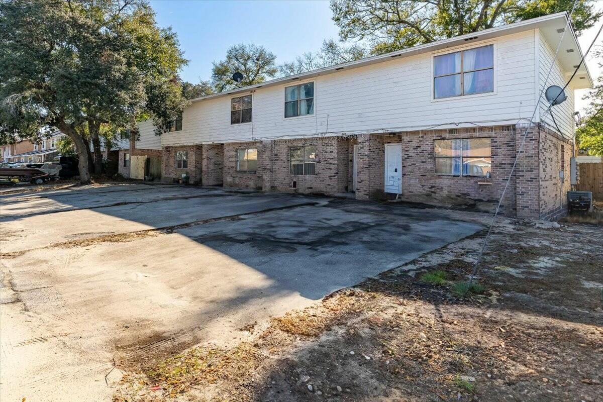 LIVEOAK S/D - Residential