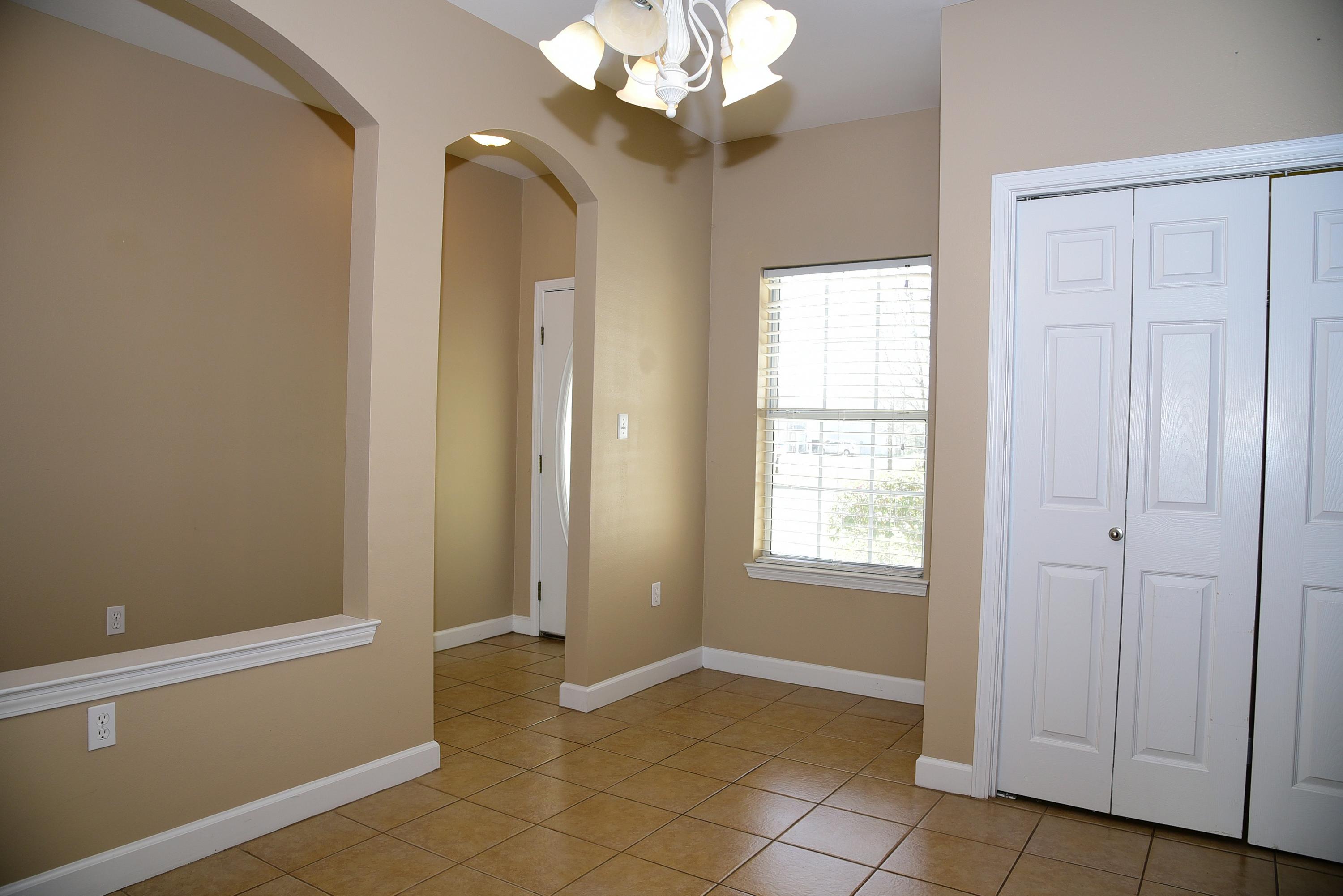 CARONDOLET TOWNE HOMES - Residential Lease