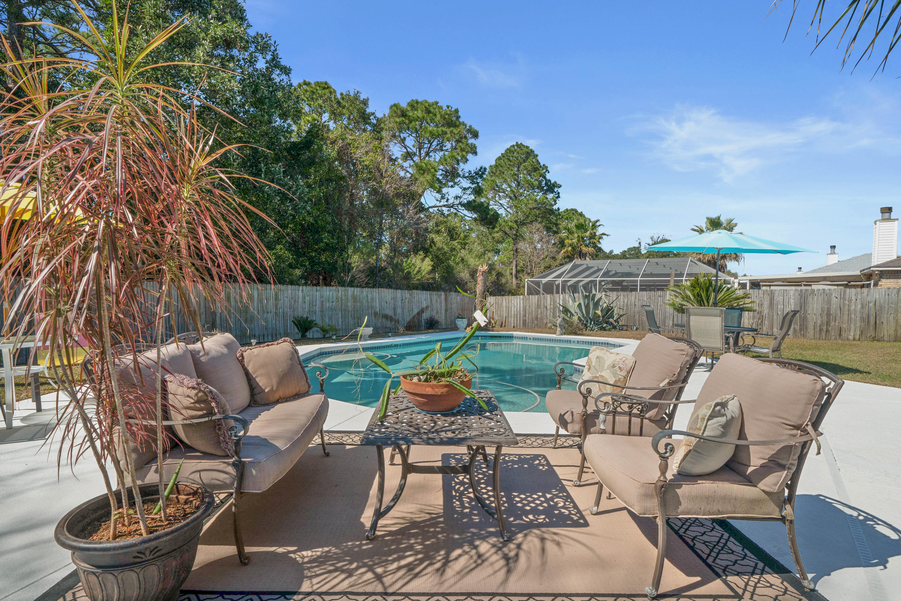 MARION MANOR - Residential