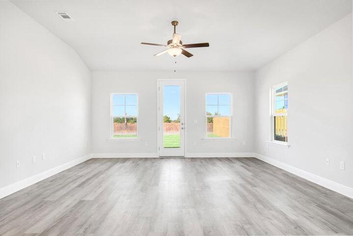 THE BLUFFS AT LAFAYETTE - Residential Lease