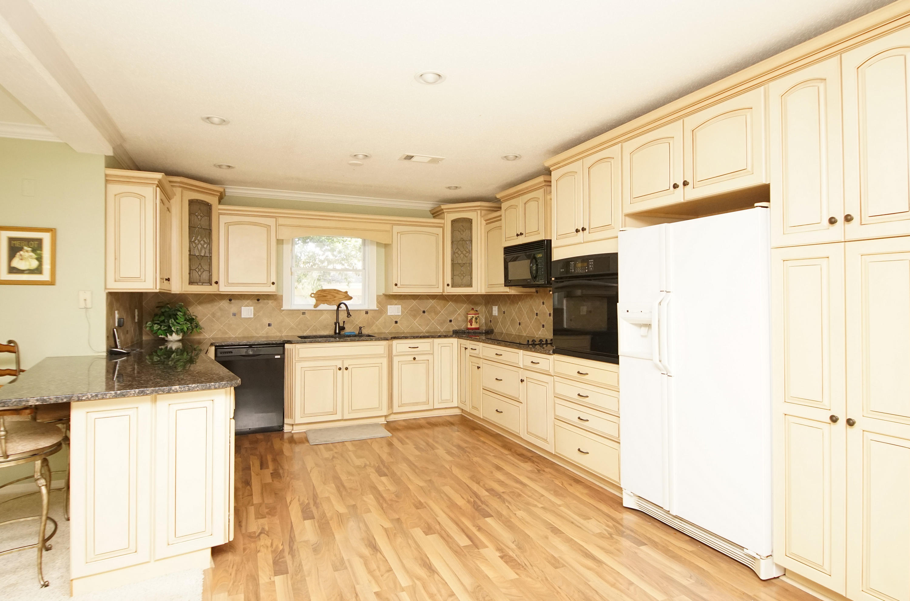 BAYOU POQUITO - Residential