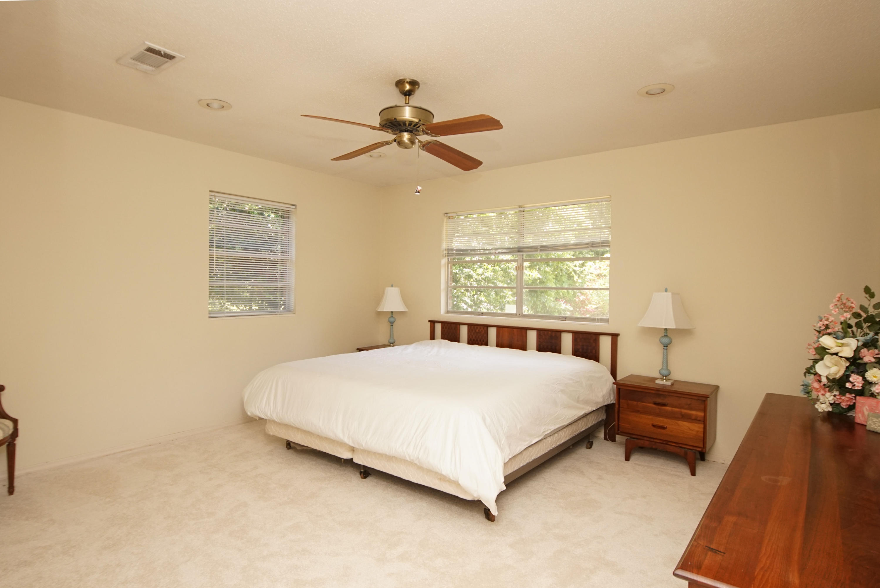 BAYOU POQUITO - Residential