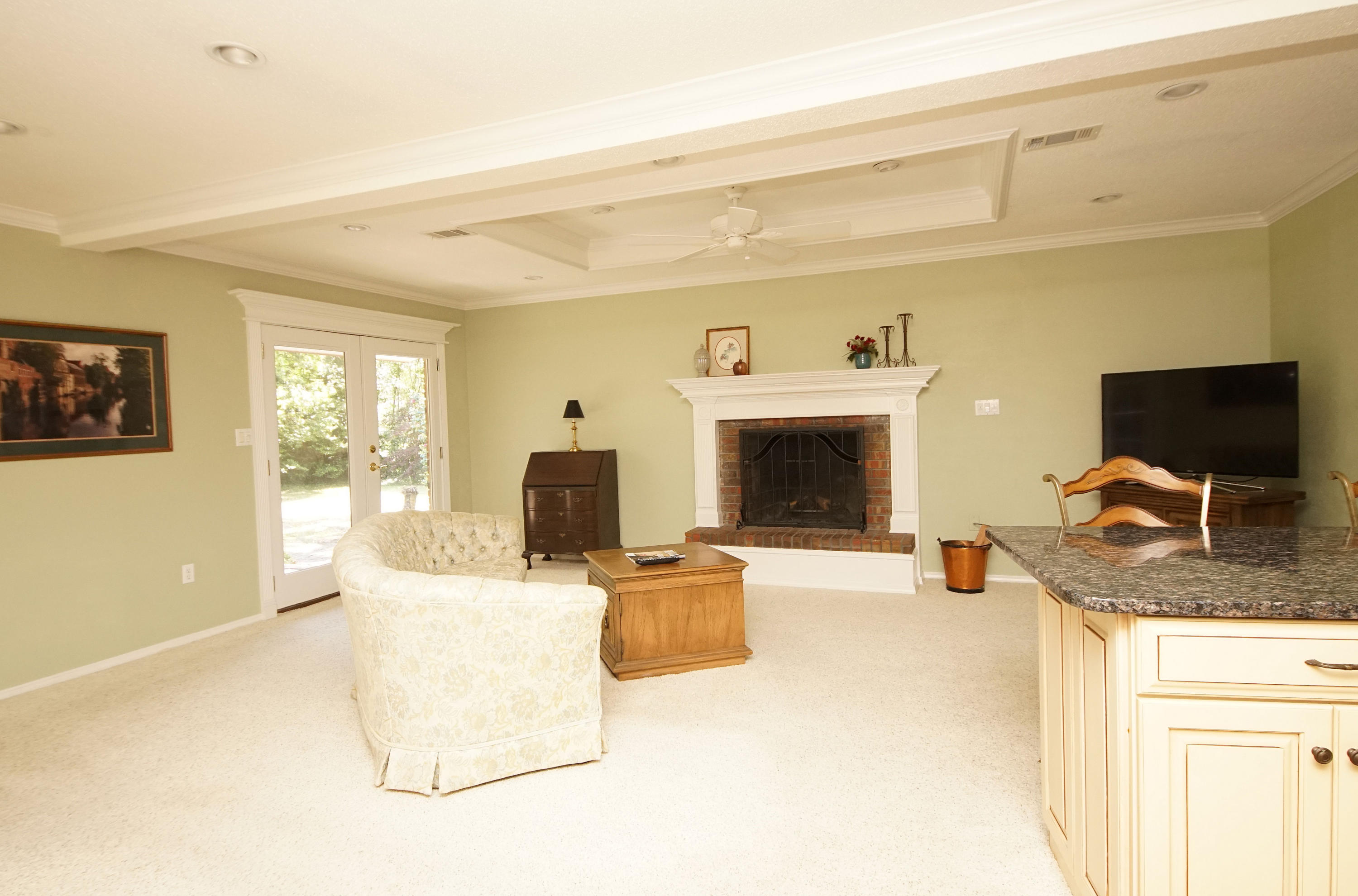 BAYOU POQUITO - Residential