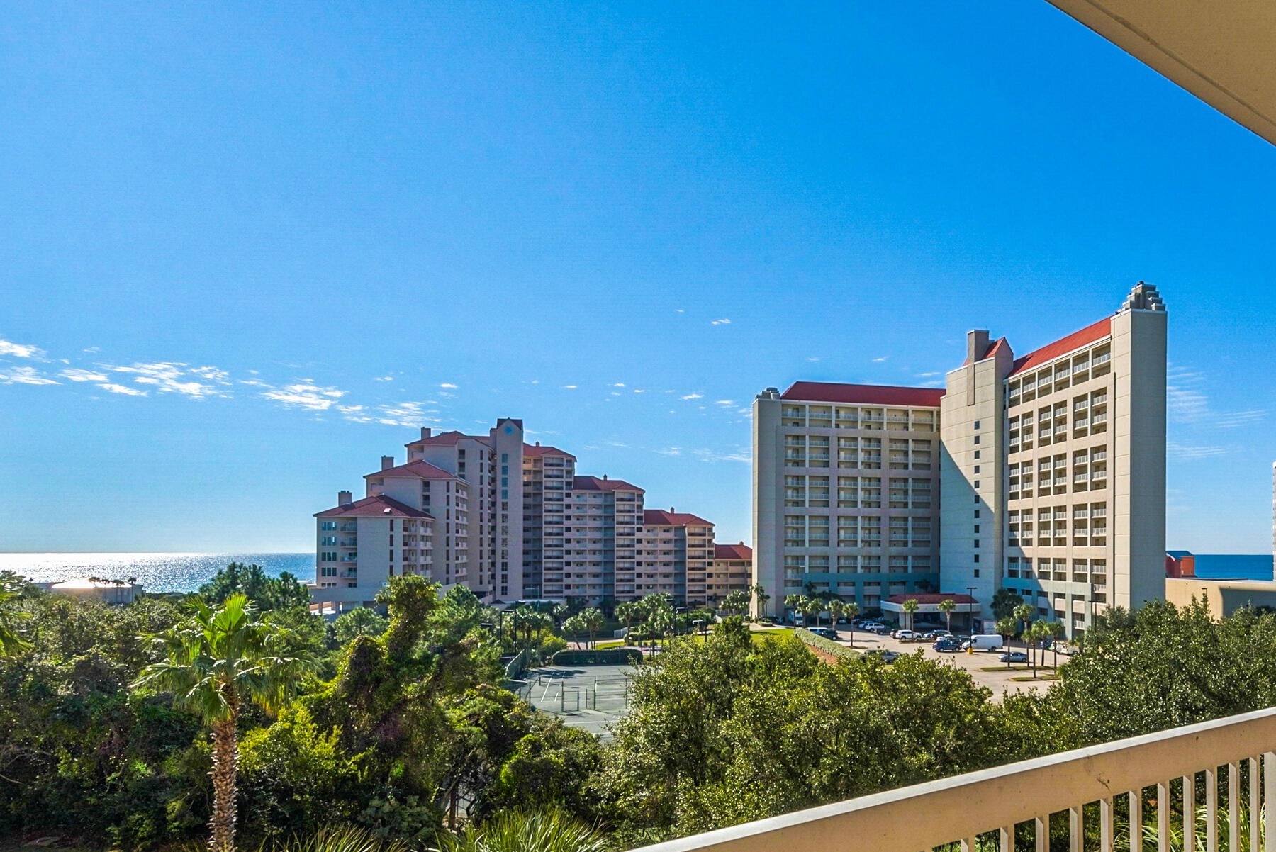 SUMMIT AT TOPS'L (THE) - Residential