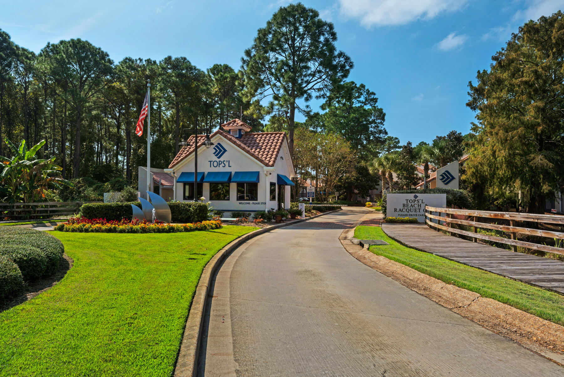 SUMMIT AT TOPS'L (THE) - Residential