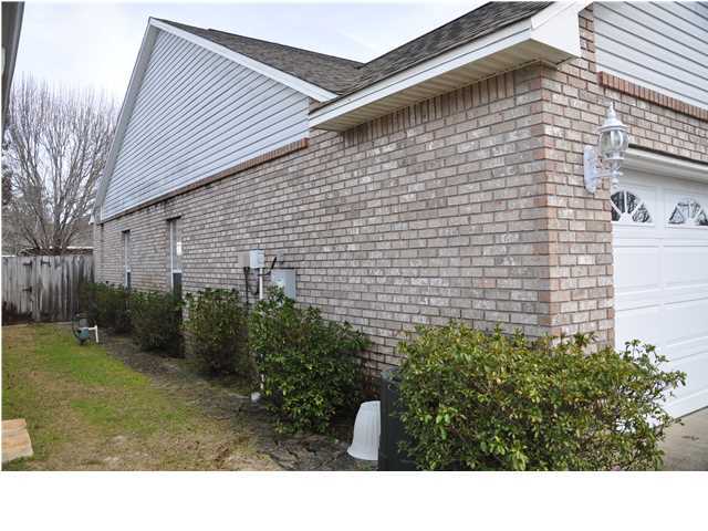 PARKWOOD SQUARE PH 2 - Residential