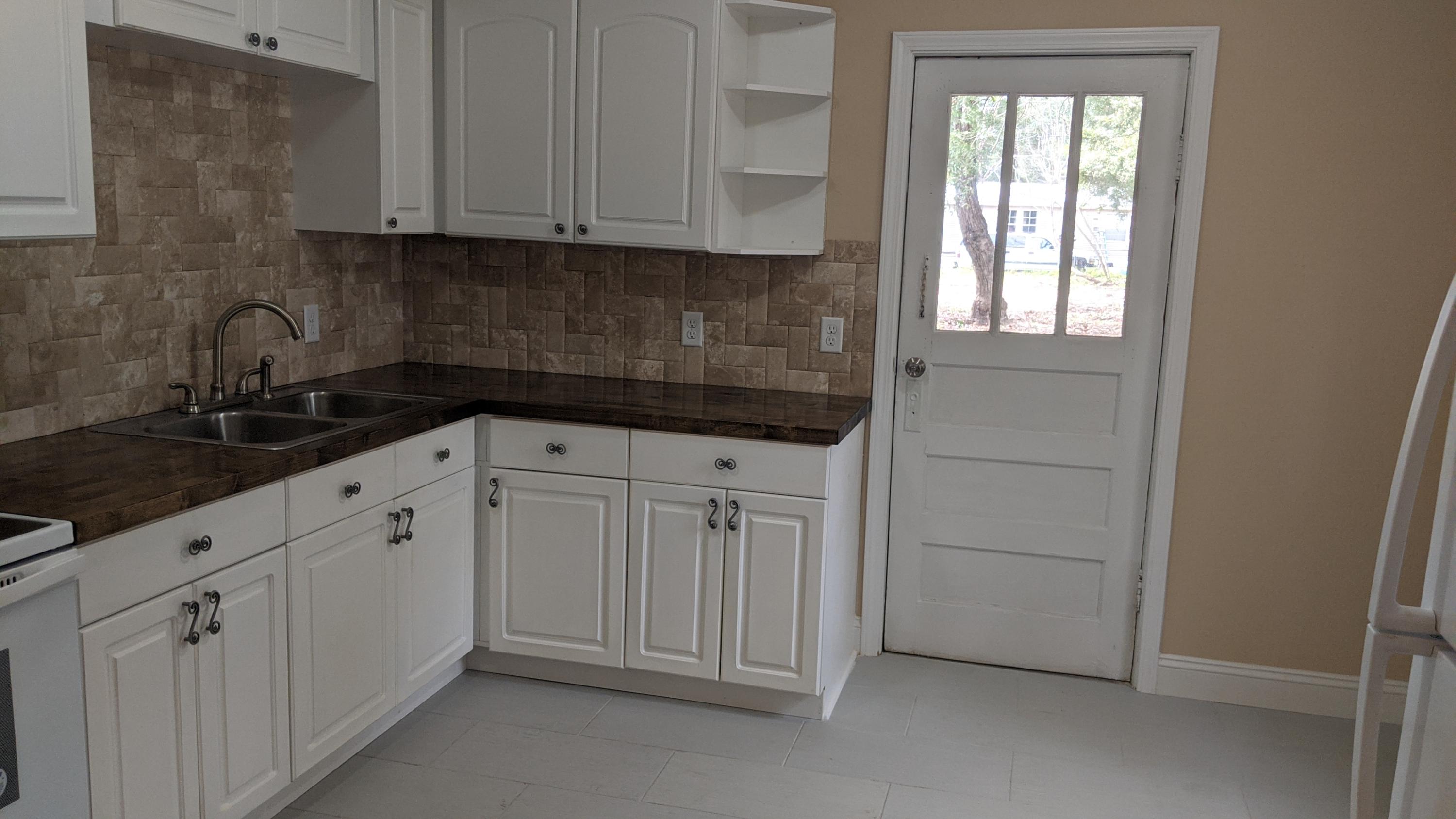 HUDSON ADDN TO CRESTVIEW - Residential