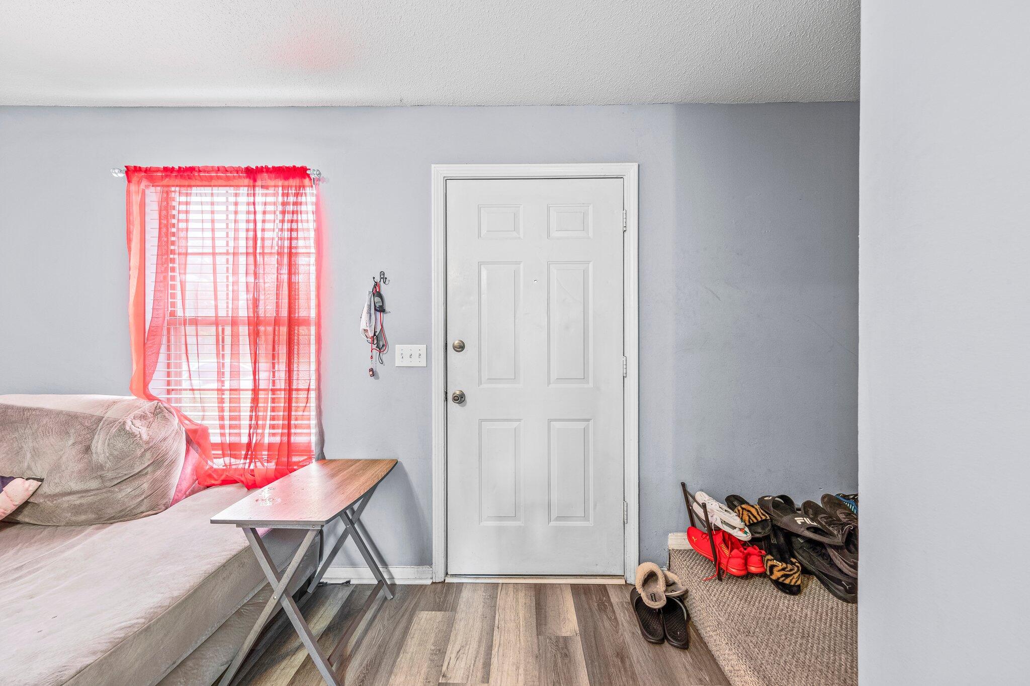 BROWNSVILLE STATION 3 - Residential