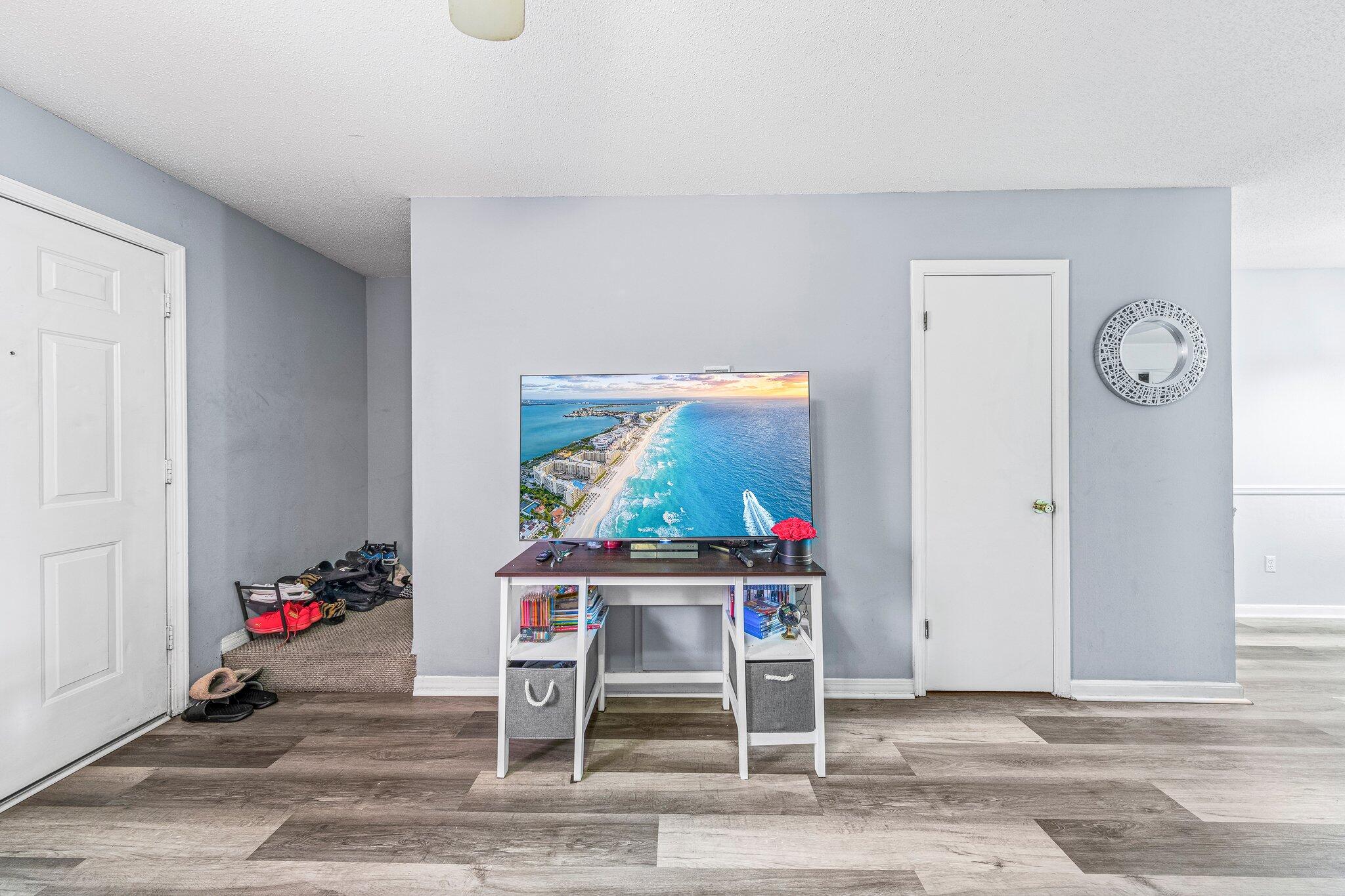 BROWNSVILLE STATION 3 - Residential