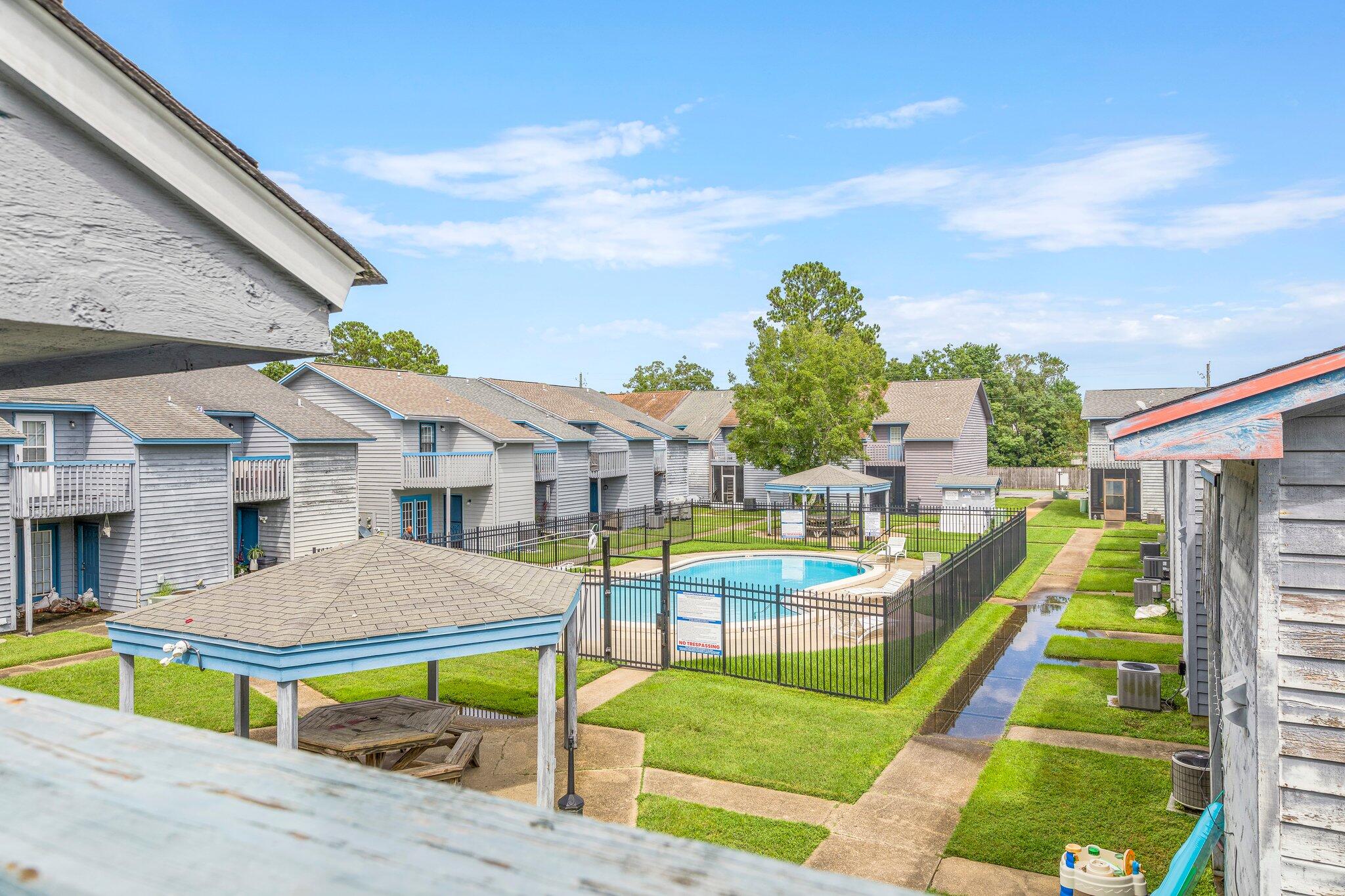 BROWNSVILLE STATION 3 - Residential